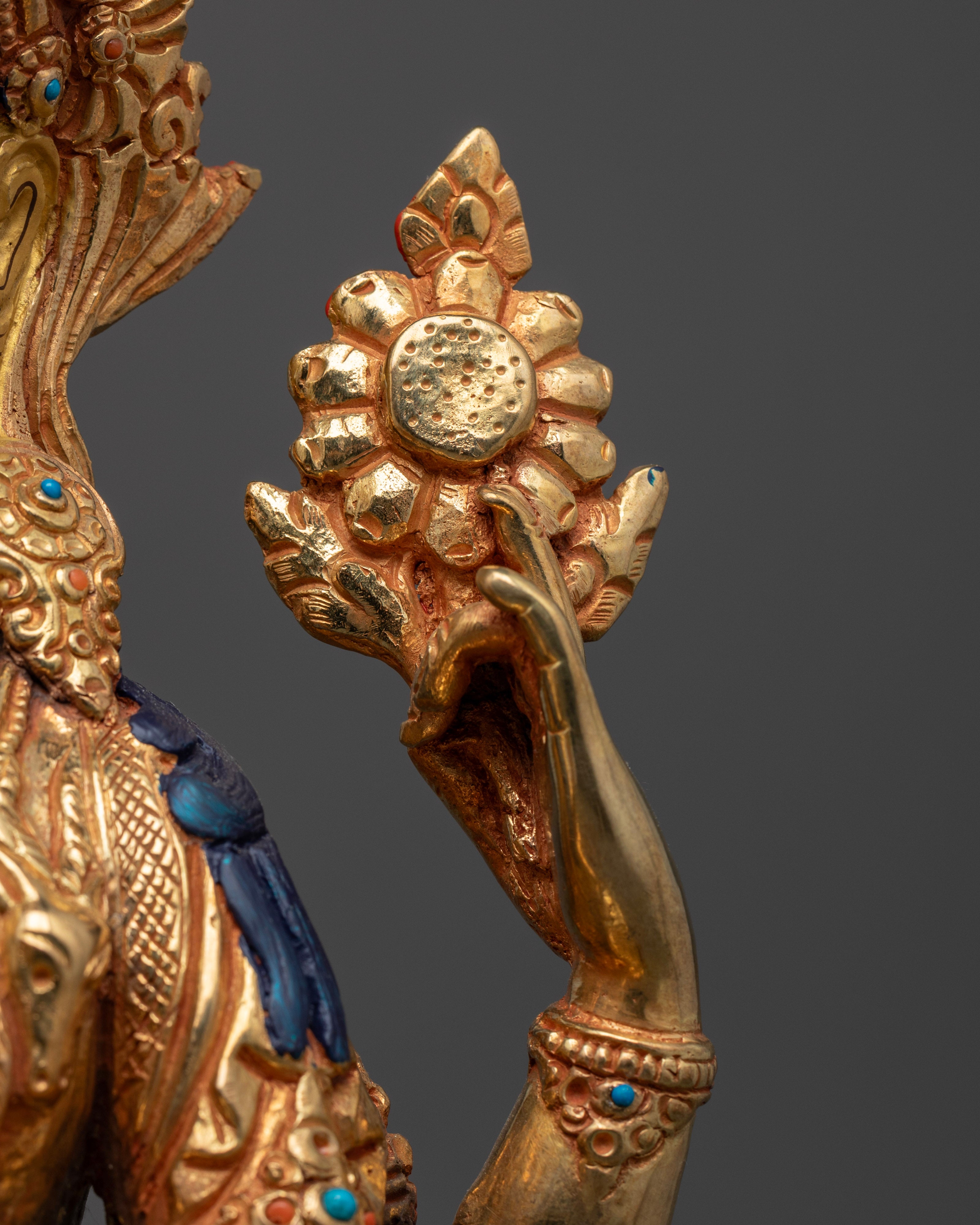 Chenrezig Statue: Connect to Divine Compassion