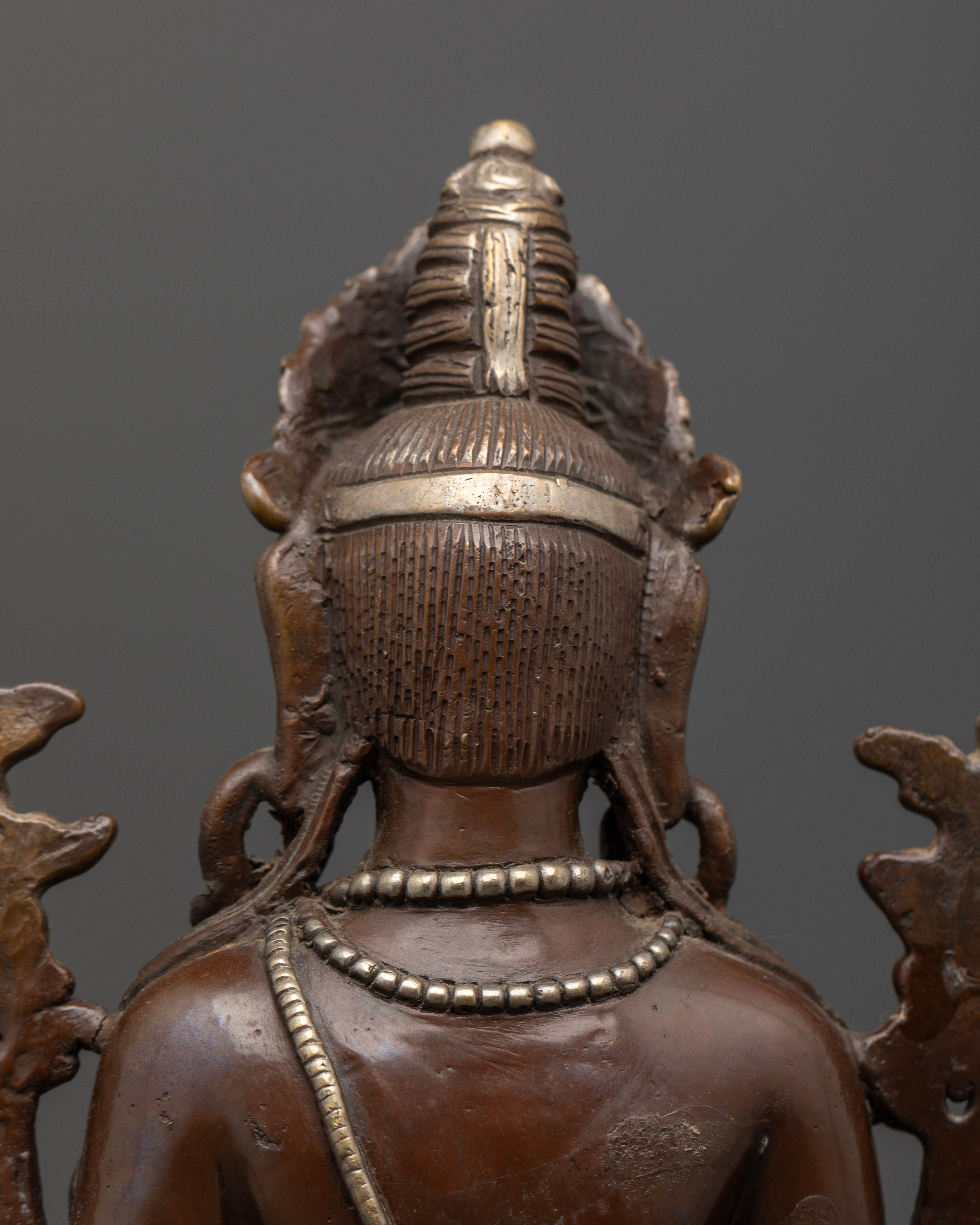 Handmade Avalokiteshvara Statue: Artistry from Nepal