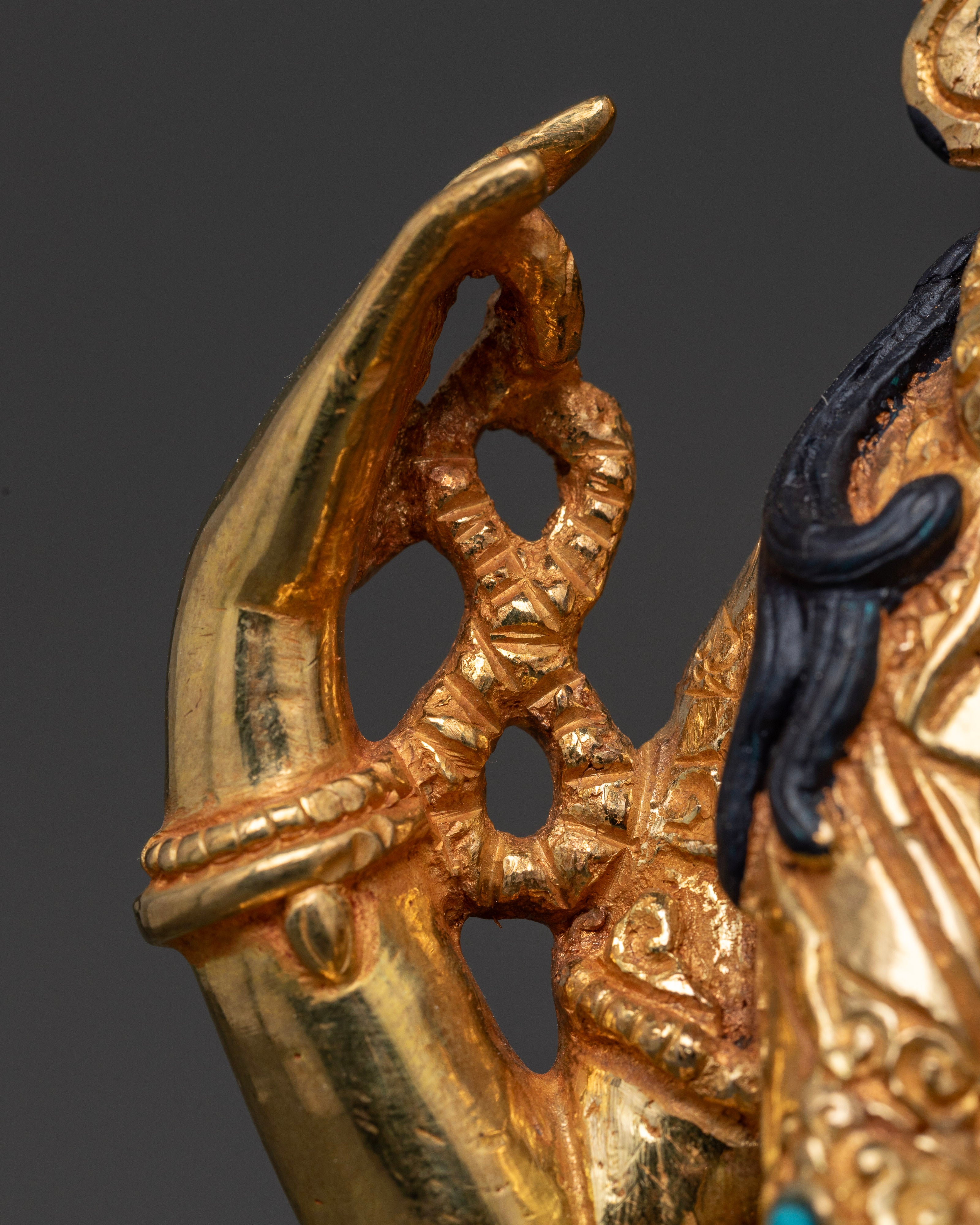 Chenrezig: The Divine Light of Boundless Mercy