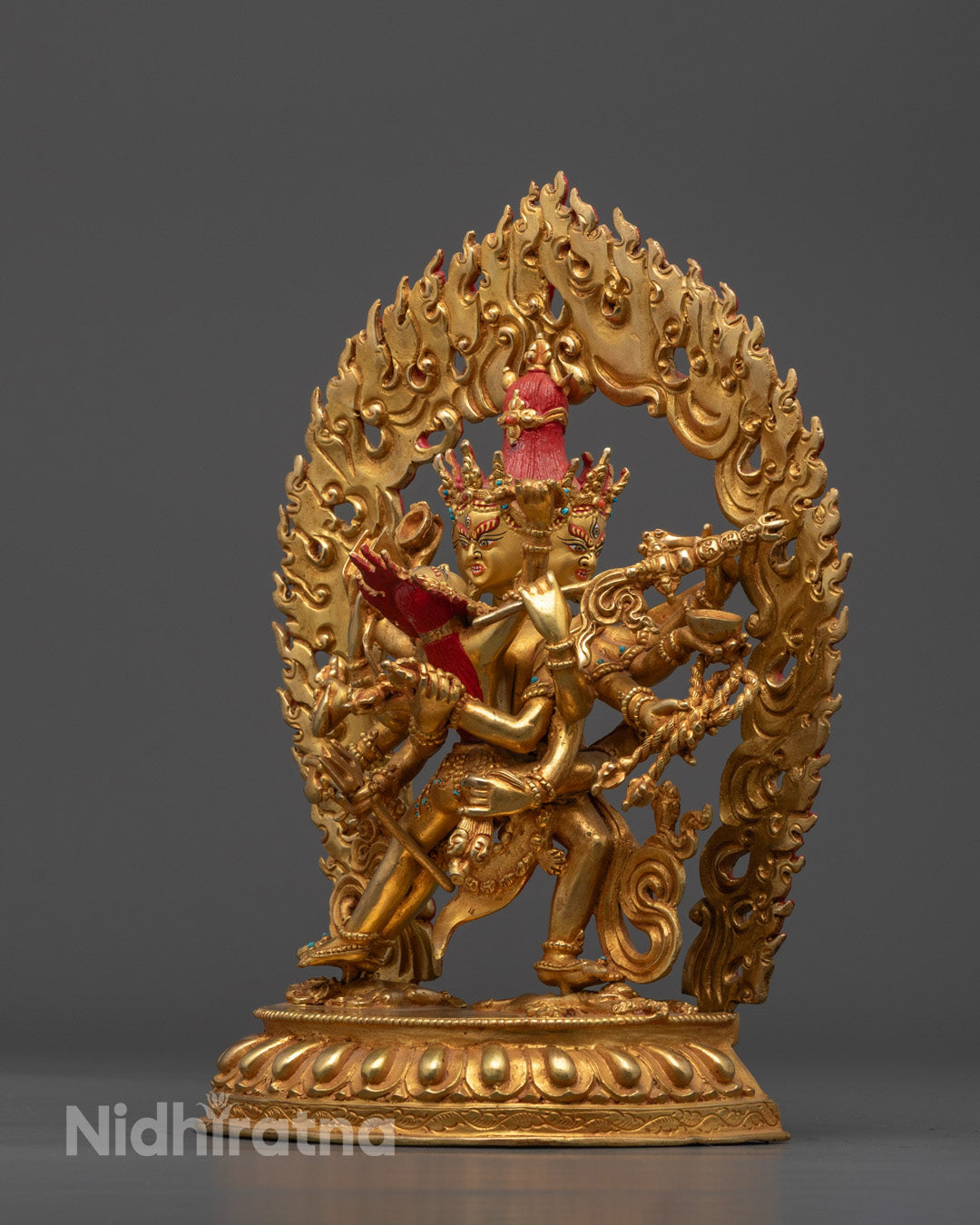 Chakrasamvara in Union Statue | Consort Vajravarahi