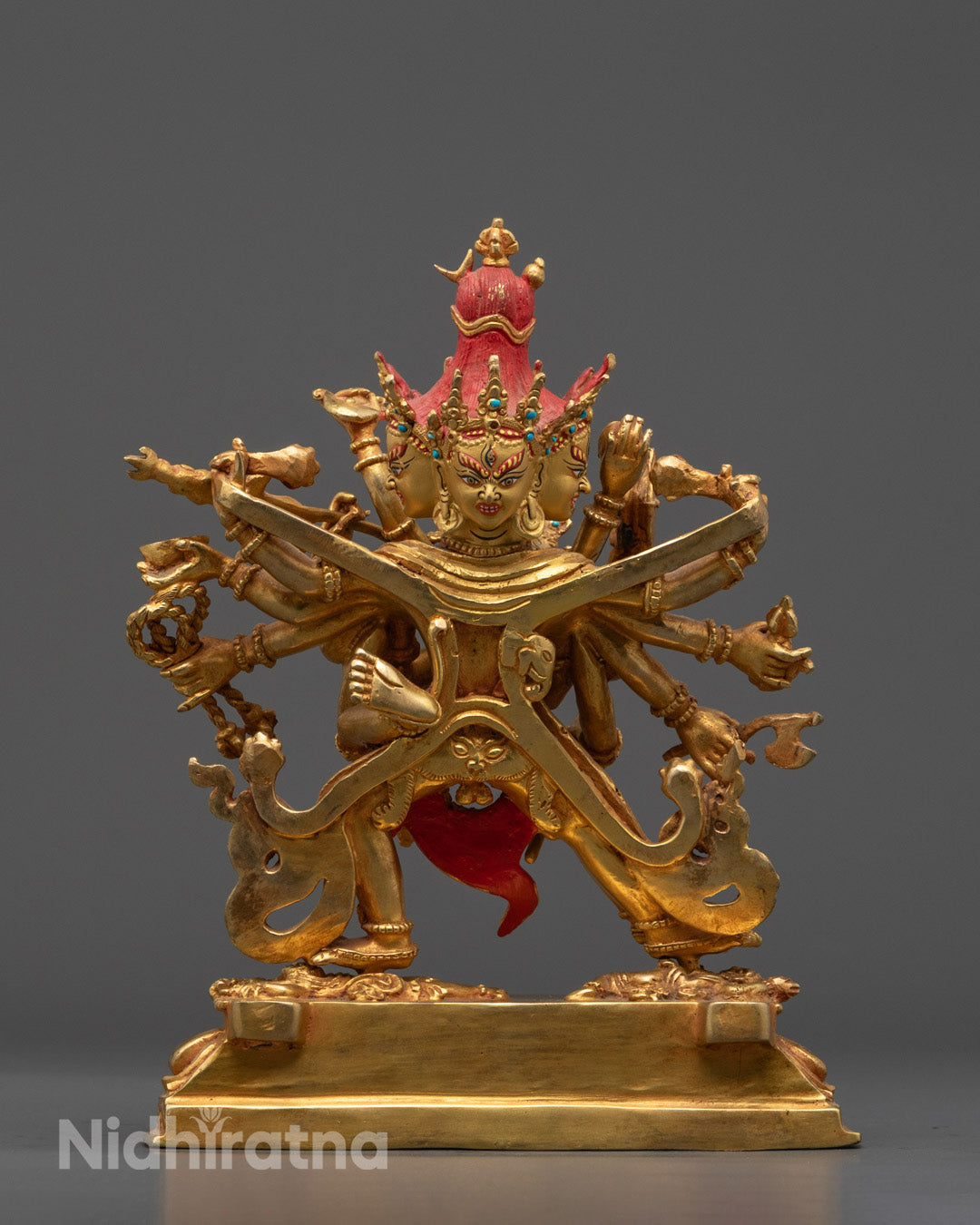 Chakrasamvara in Union Statue | Consort Vajravarahi