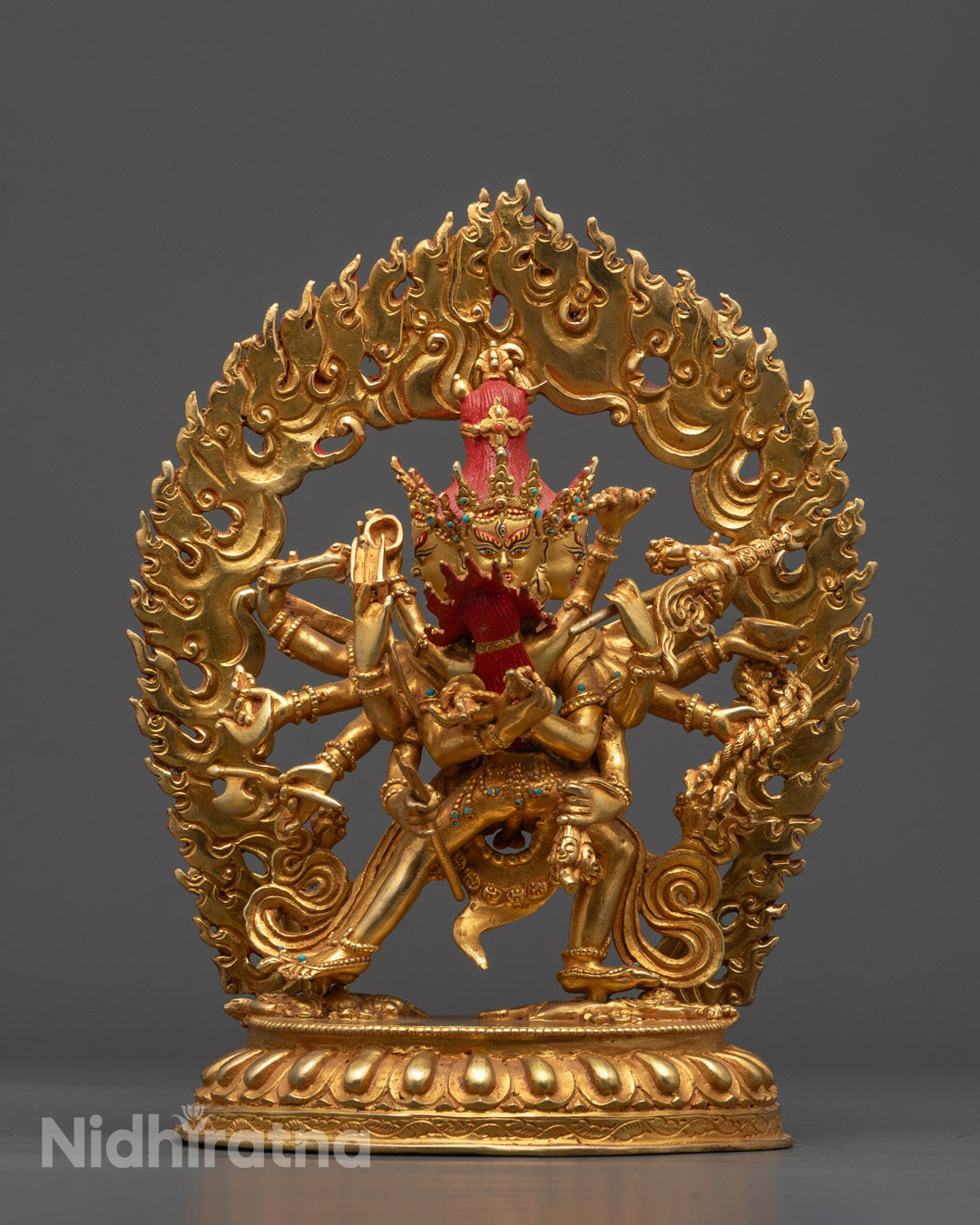 Chakrasamvara in Union Statue | Consort Vajravarahi