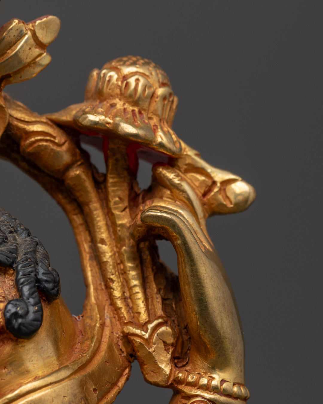 Chenrezig Statue | Symbol of Compassion & Protection