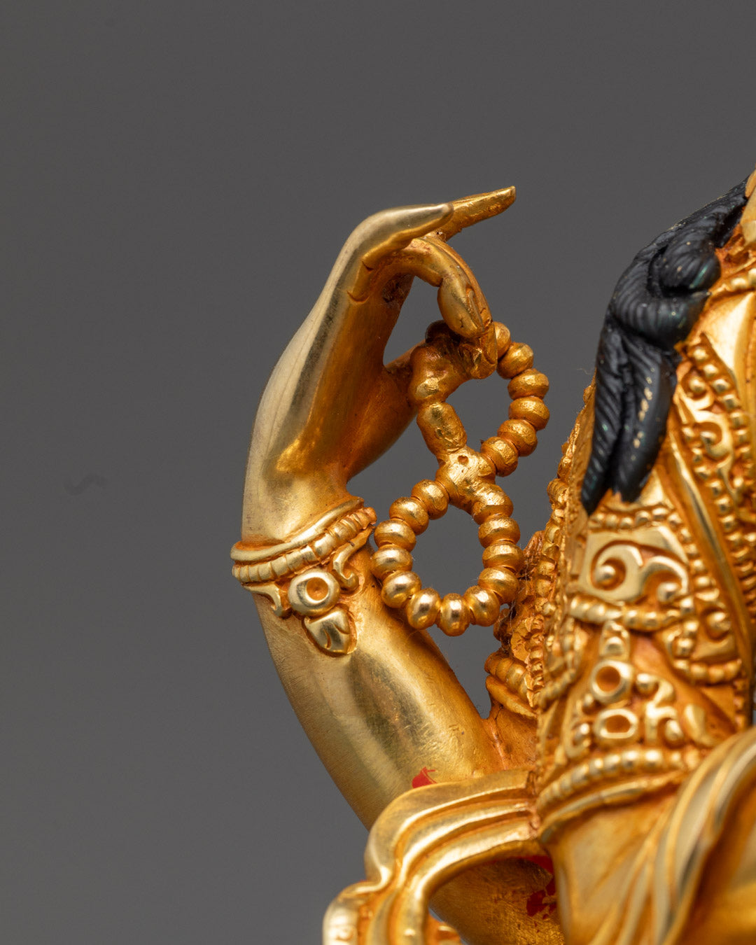 24K Gold Chenrezig Statue | Avalokiteshvara Hand-Carved Statue