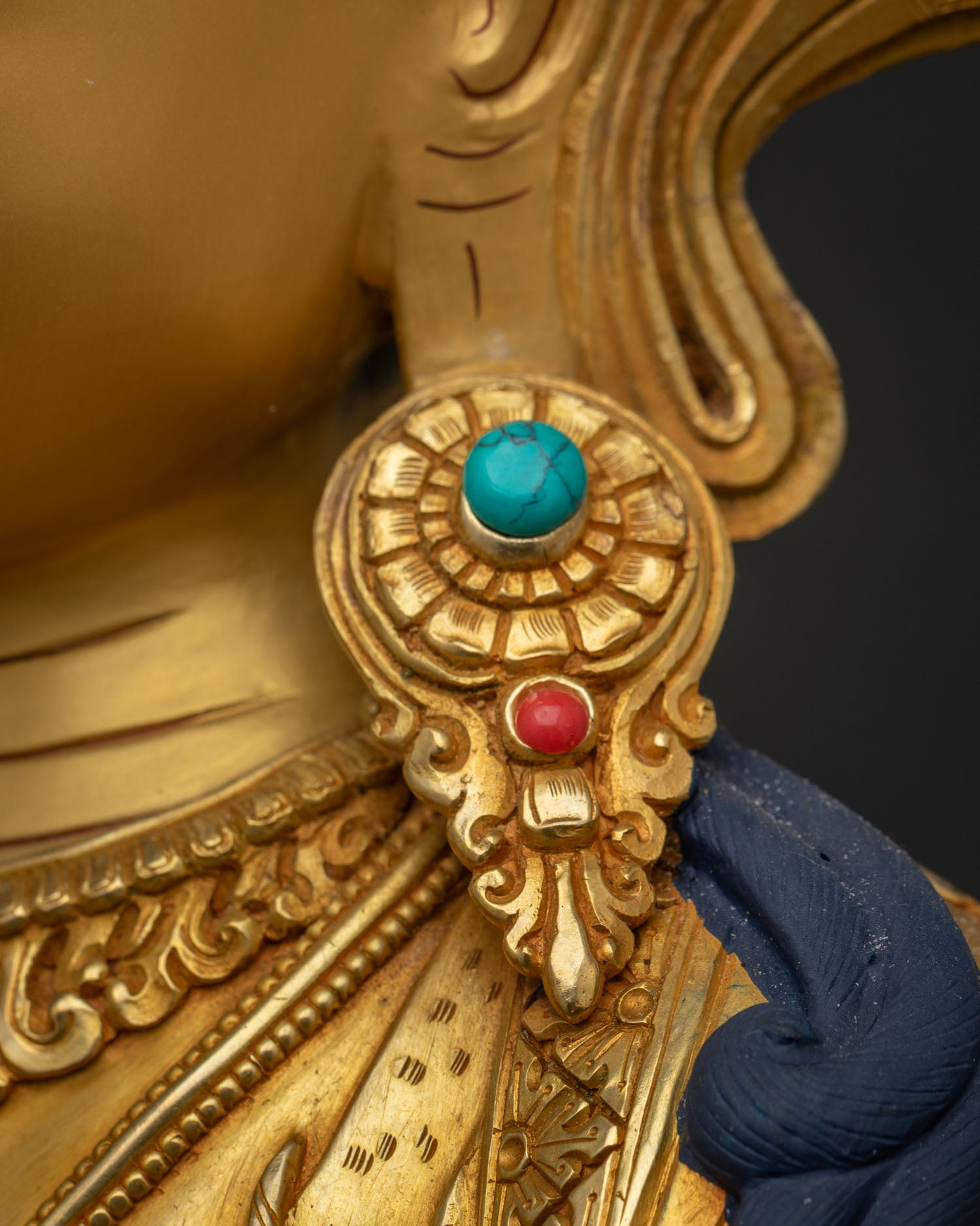 Chenrezig Statue