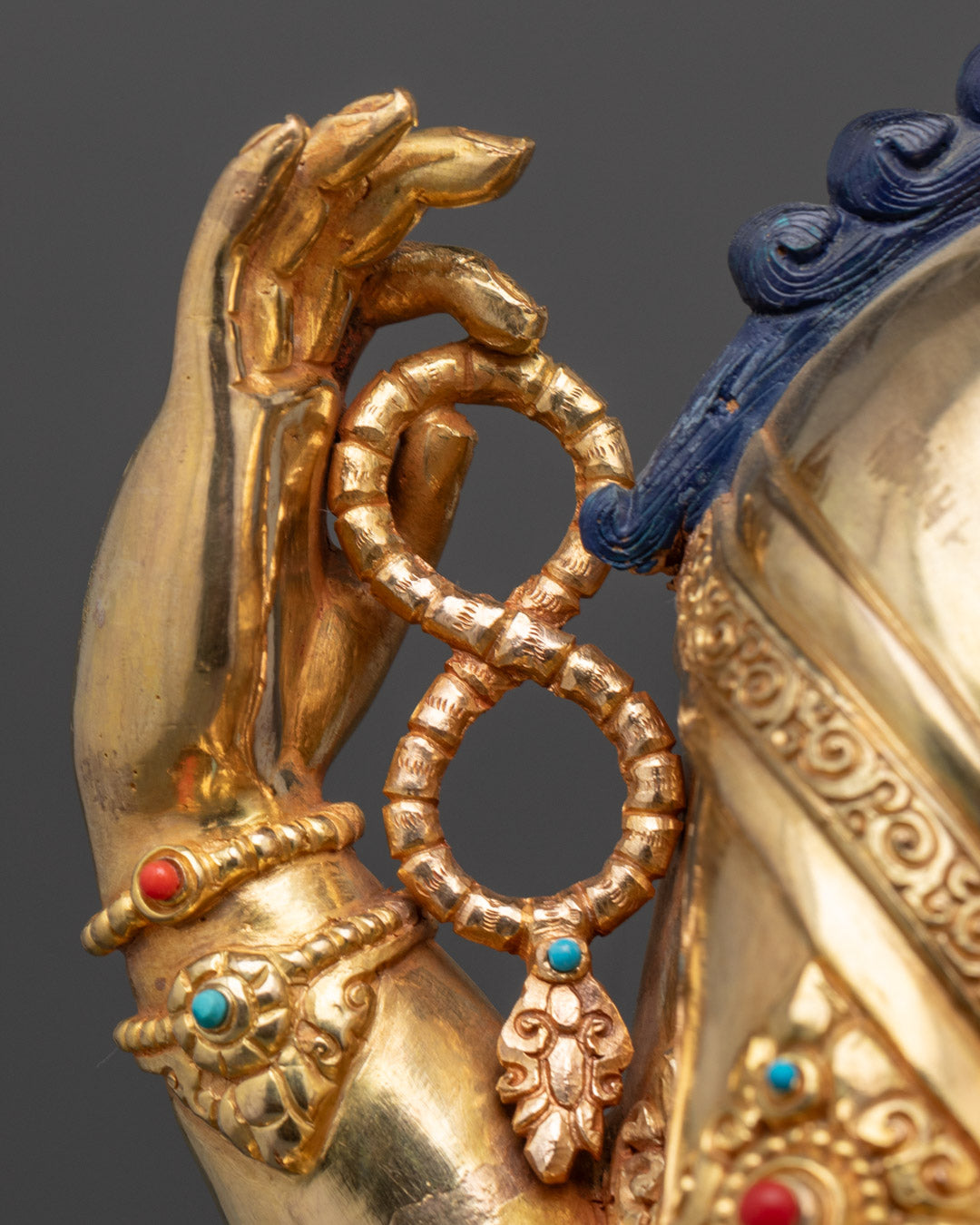 Nepalese Chenrezig Statue | The Bodhisattva's Infinite Compassion
