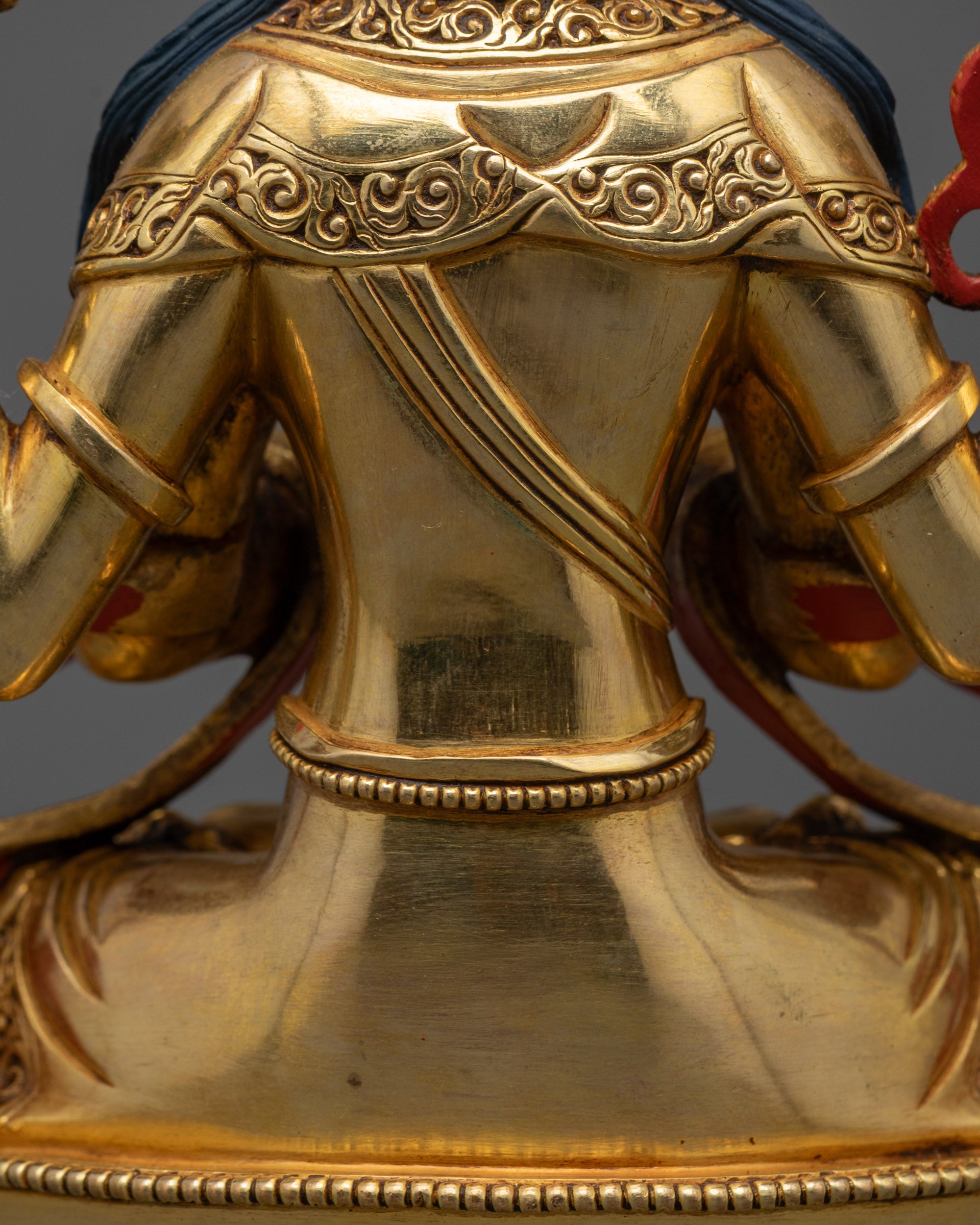 Chenrezig Statue | Handcrafted Copper Sculpture with Fine Detail