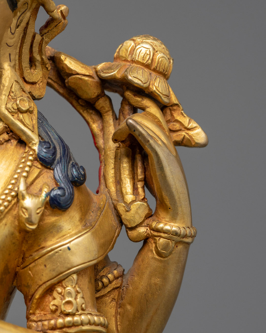 Chenrezig Statue | Handcrafted Avalokiteshvara Sculpture
