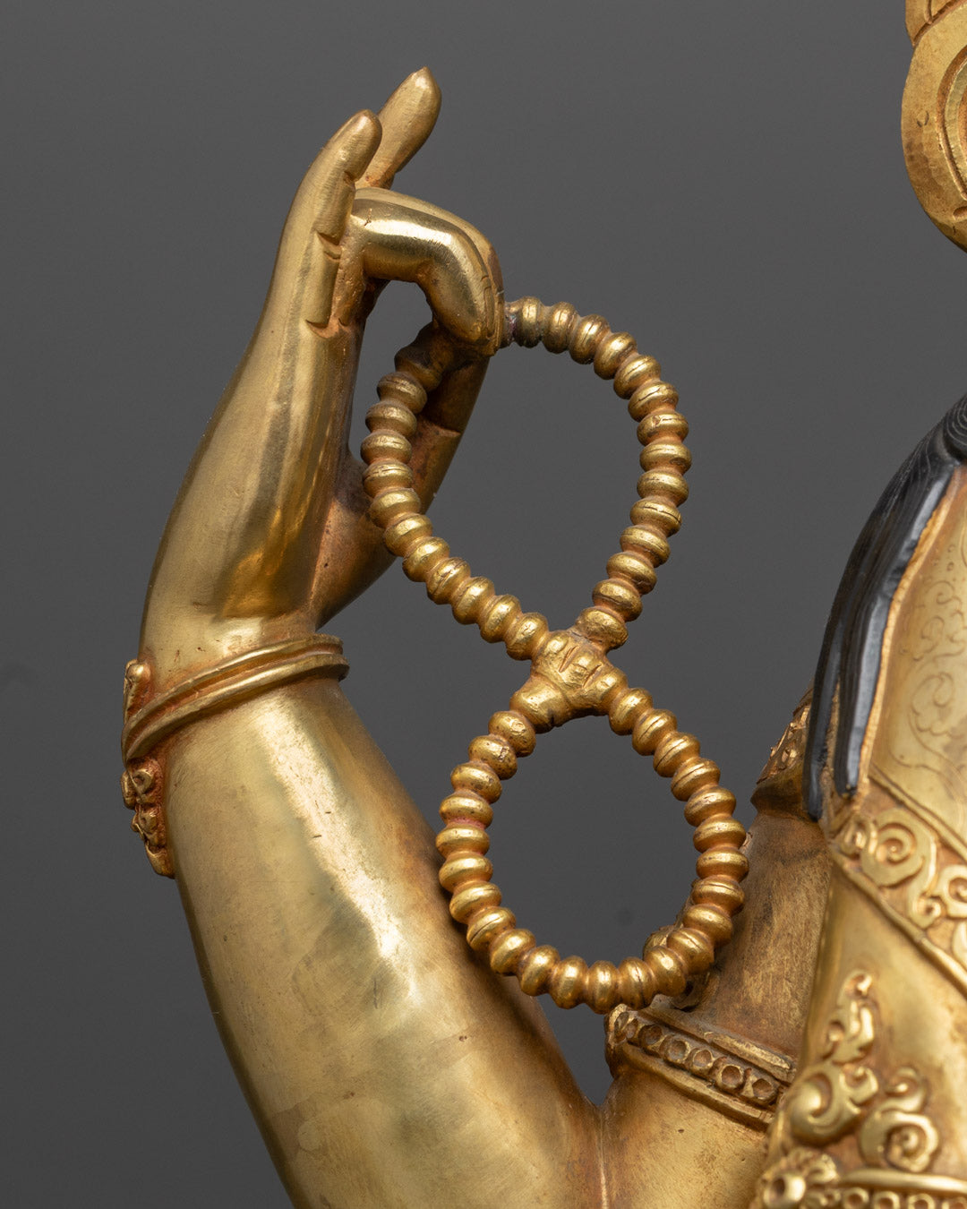 Chenrezig Avalokiteshvara Statue | Handcrafted Tibetan Artwork