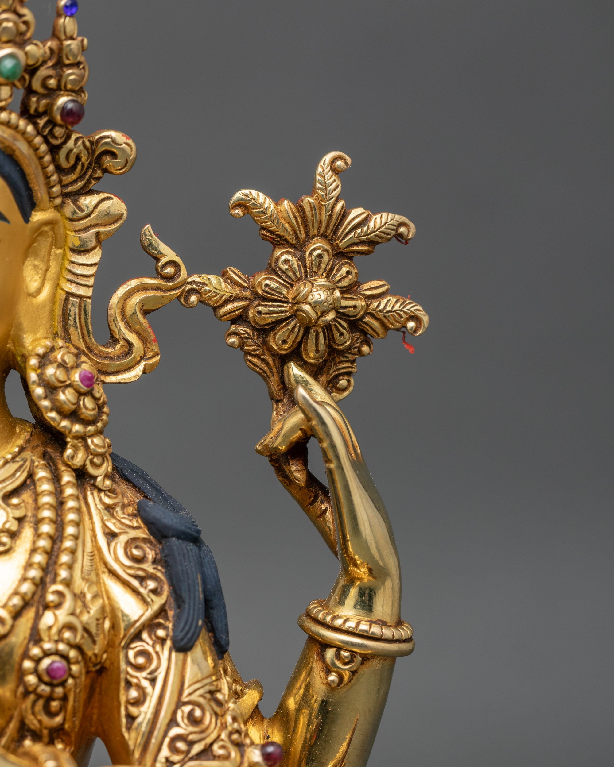 Chenrezig Statue | Peaceful Buddhist Statue for Altar