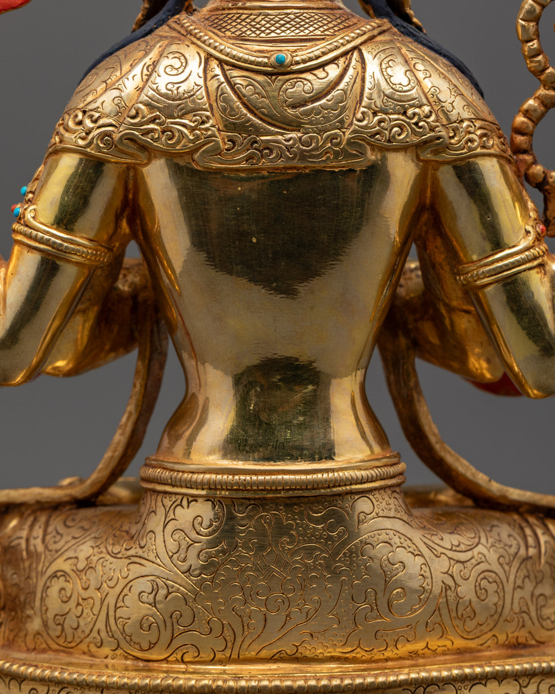 Sacred Chenrezig Statue | Artisan-Crafted Avalokiteshvara Home Decor
