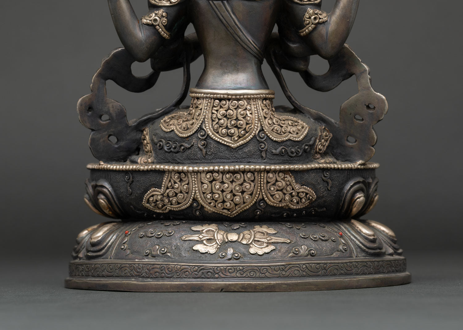 Chenrezig Statue – Handmade Himalayan Art of Compassion