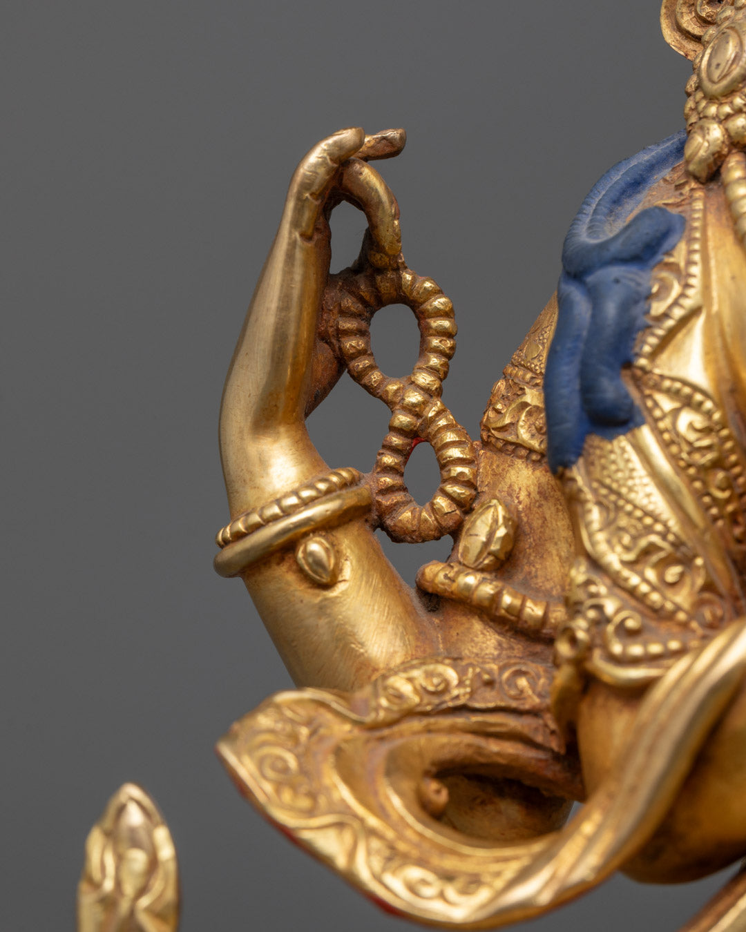 Hand Crafted Avalokiteshvara Sculpture | Chenrezig in Tibetan