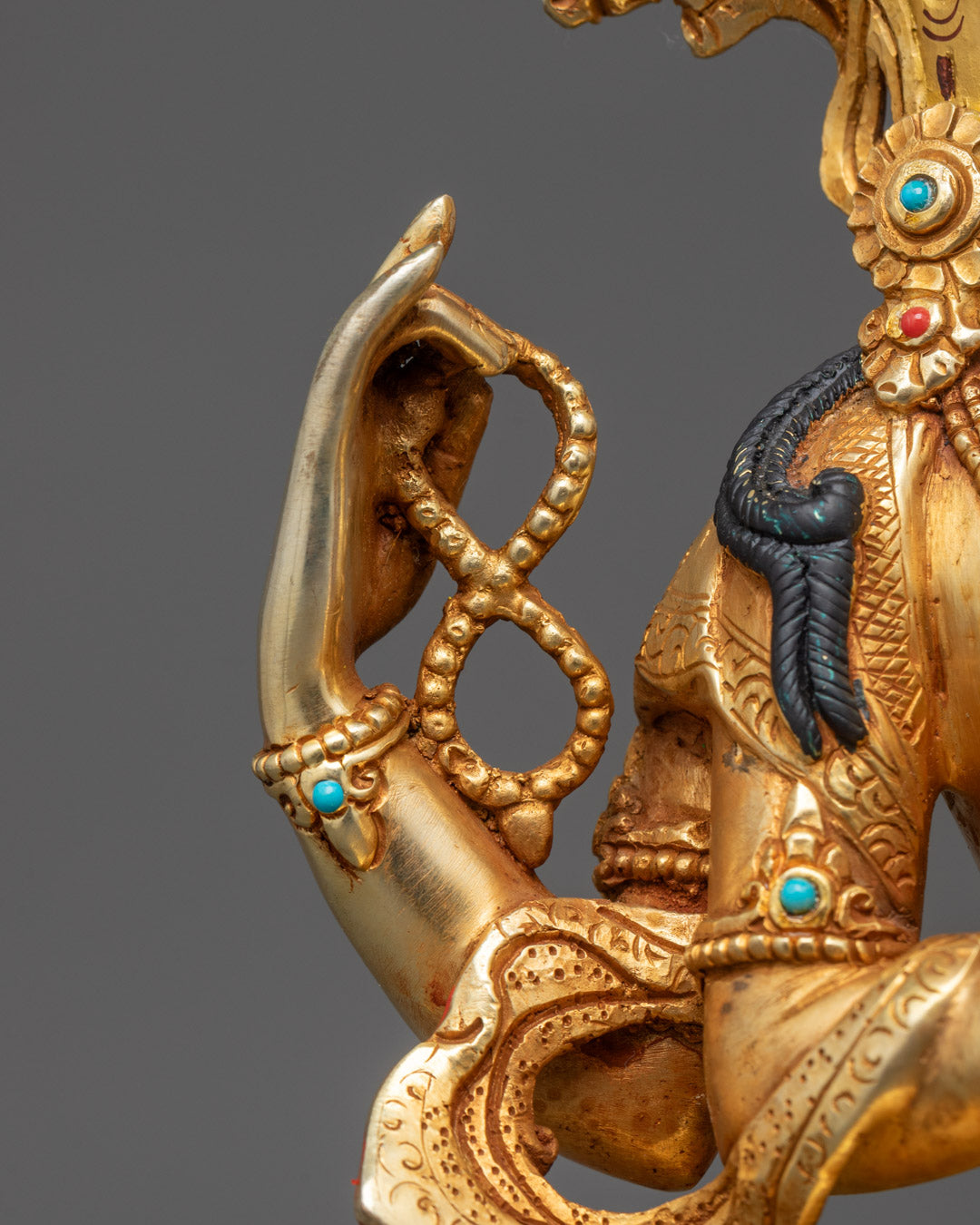 Chenrezig Statue | Four-Armed Avalokiteshvara in Sanskrit