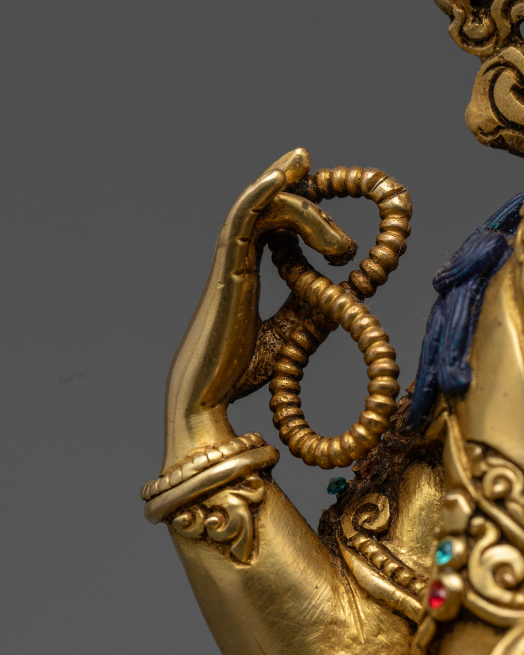 Tibetan Chenrezig Statue | Hand-Carved 24K Gold Avalokiteshvara