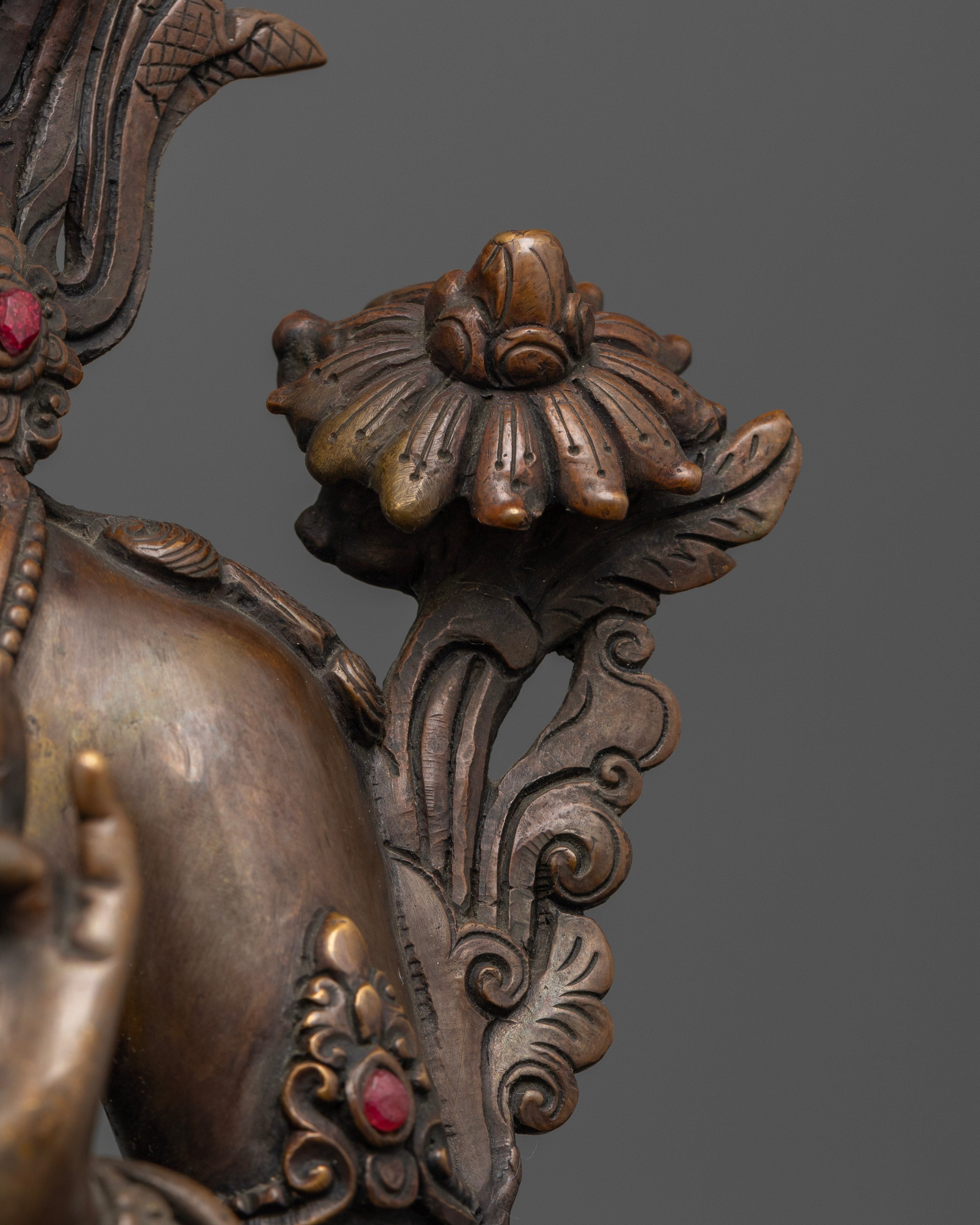 Graceful White Tara Statue : Timeless Artistry