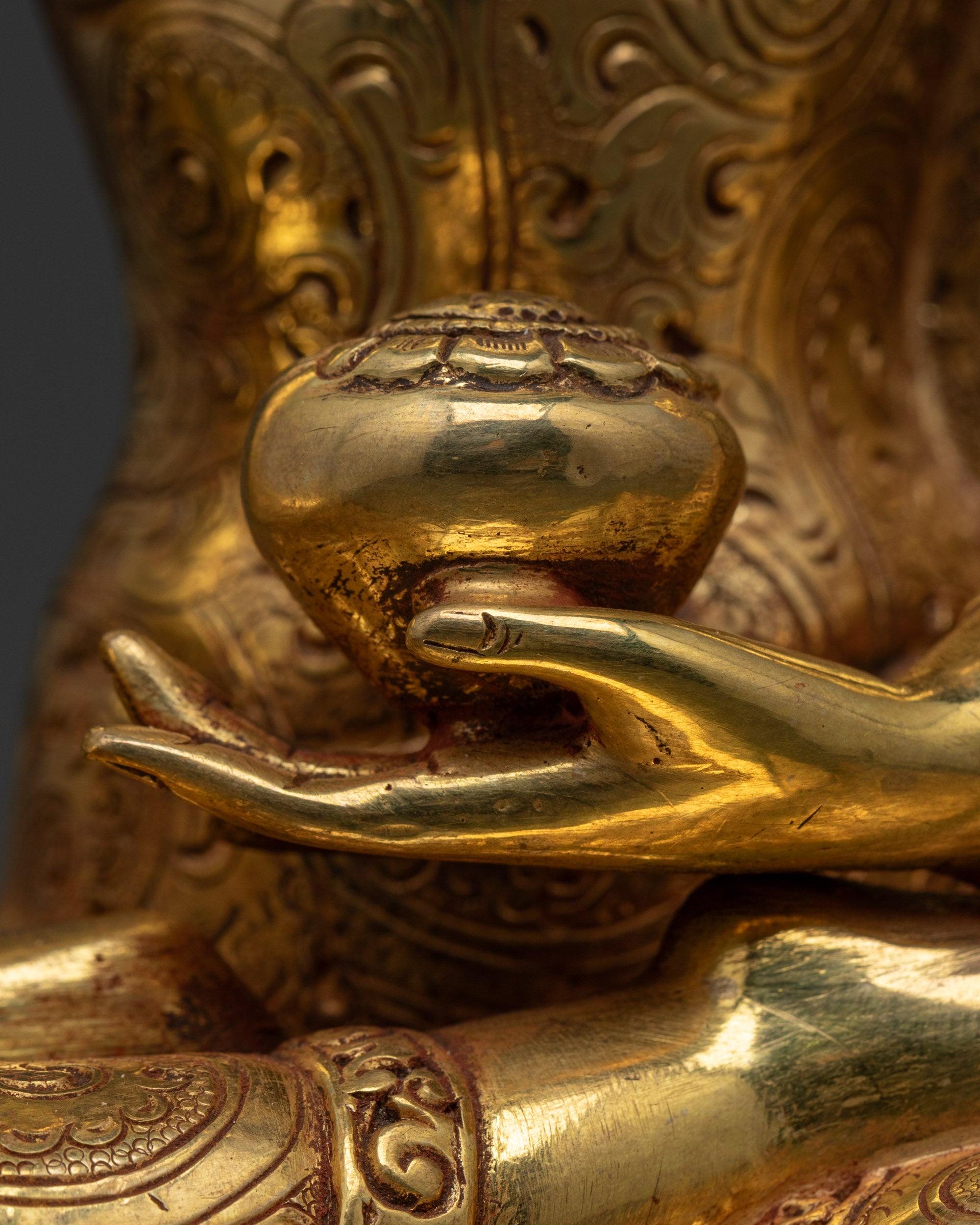 Crown Shakyamuni Buddha Statue | 24K Gold-Gilded Sculpture