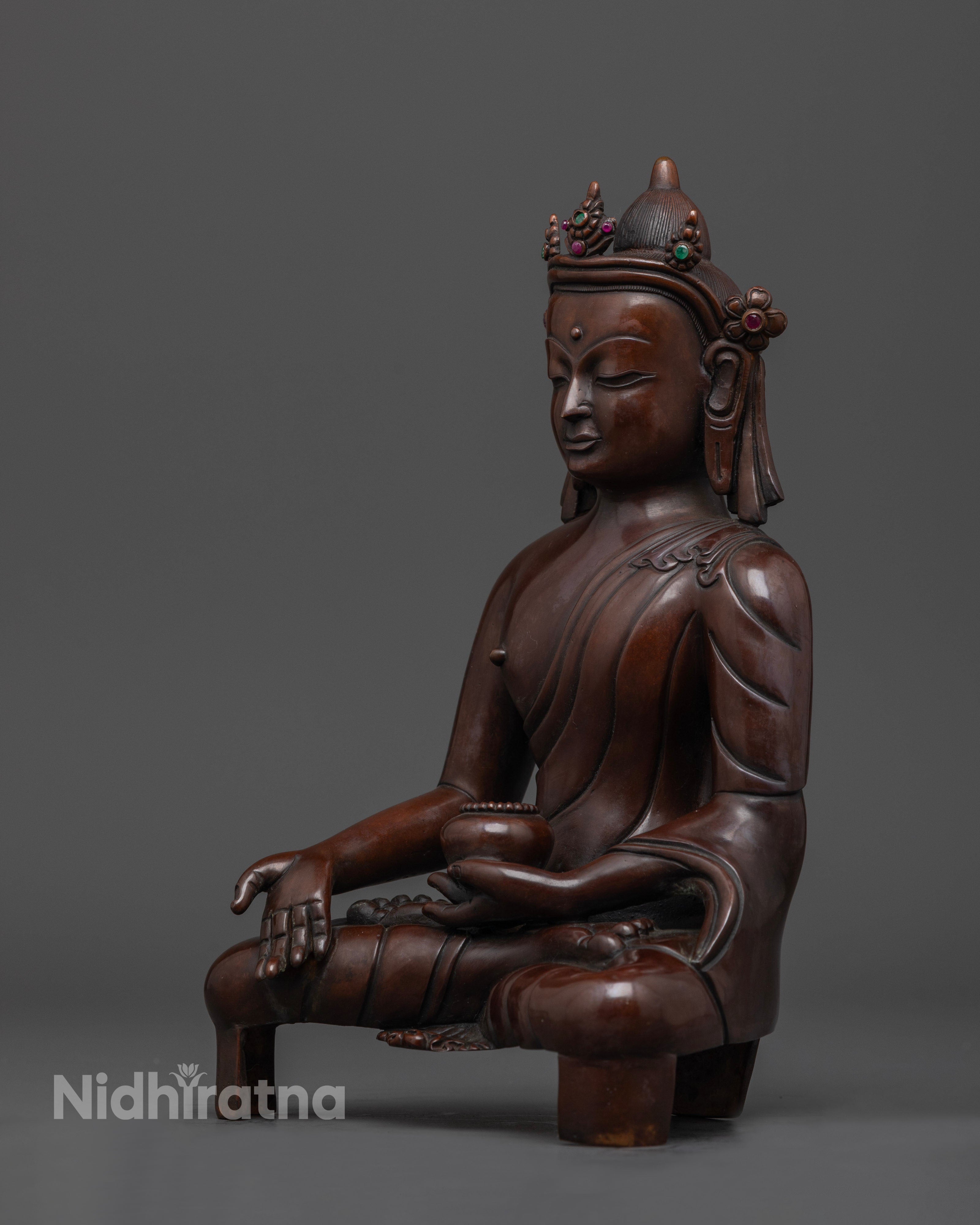 Oxidized Crowned Buddha Shakyamuni: Enhance Your Meditation Space