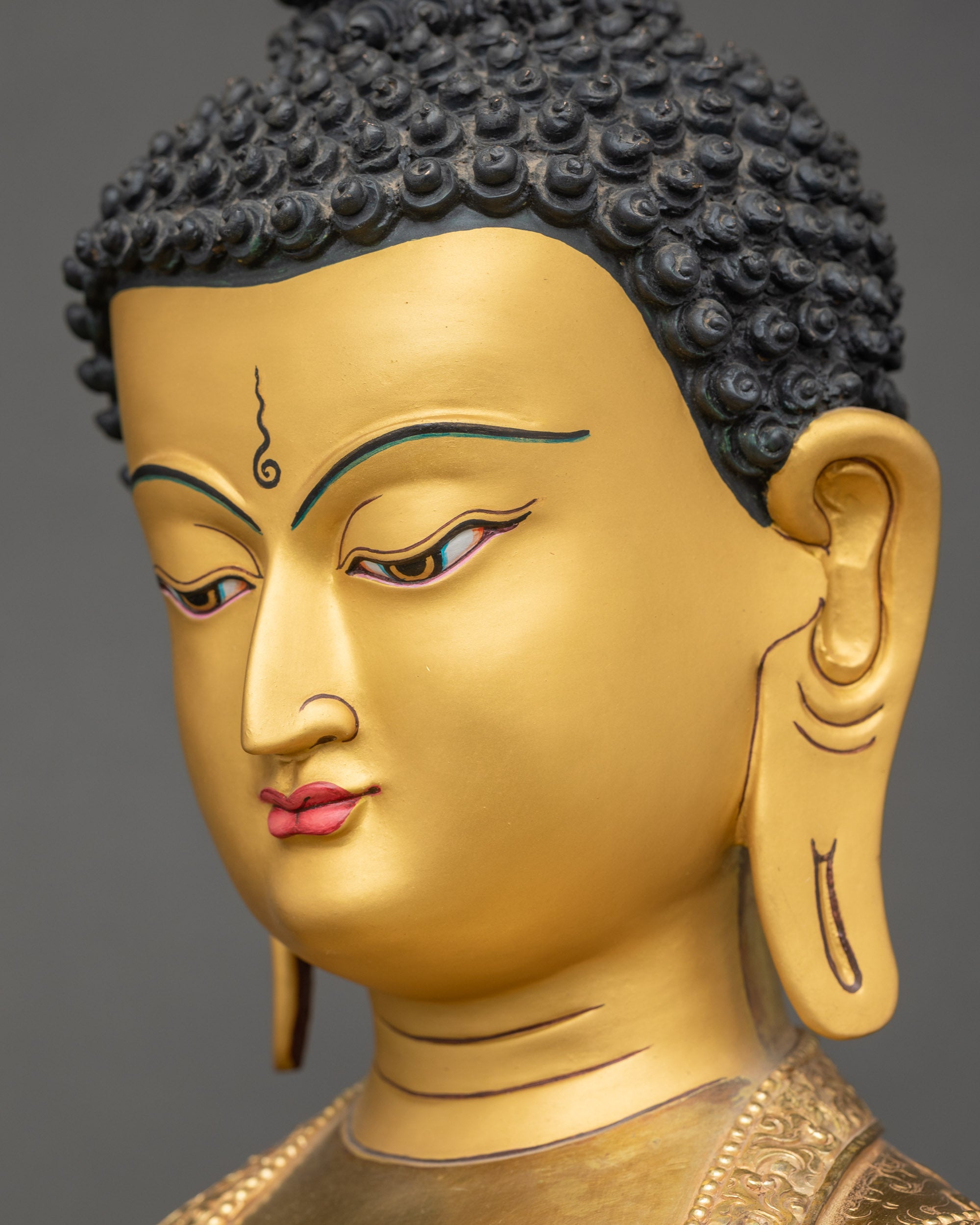 Detailed side profile of Shakyamuni Buddha Figurine – Seated on double-layered lotus seat