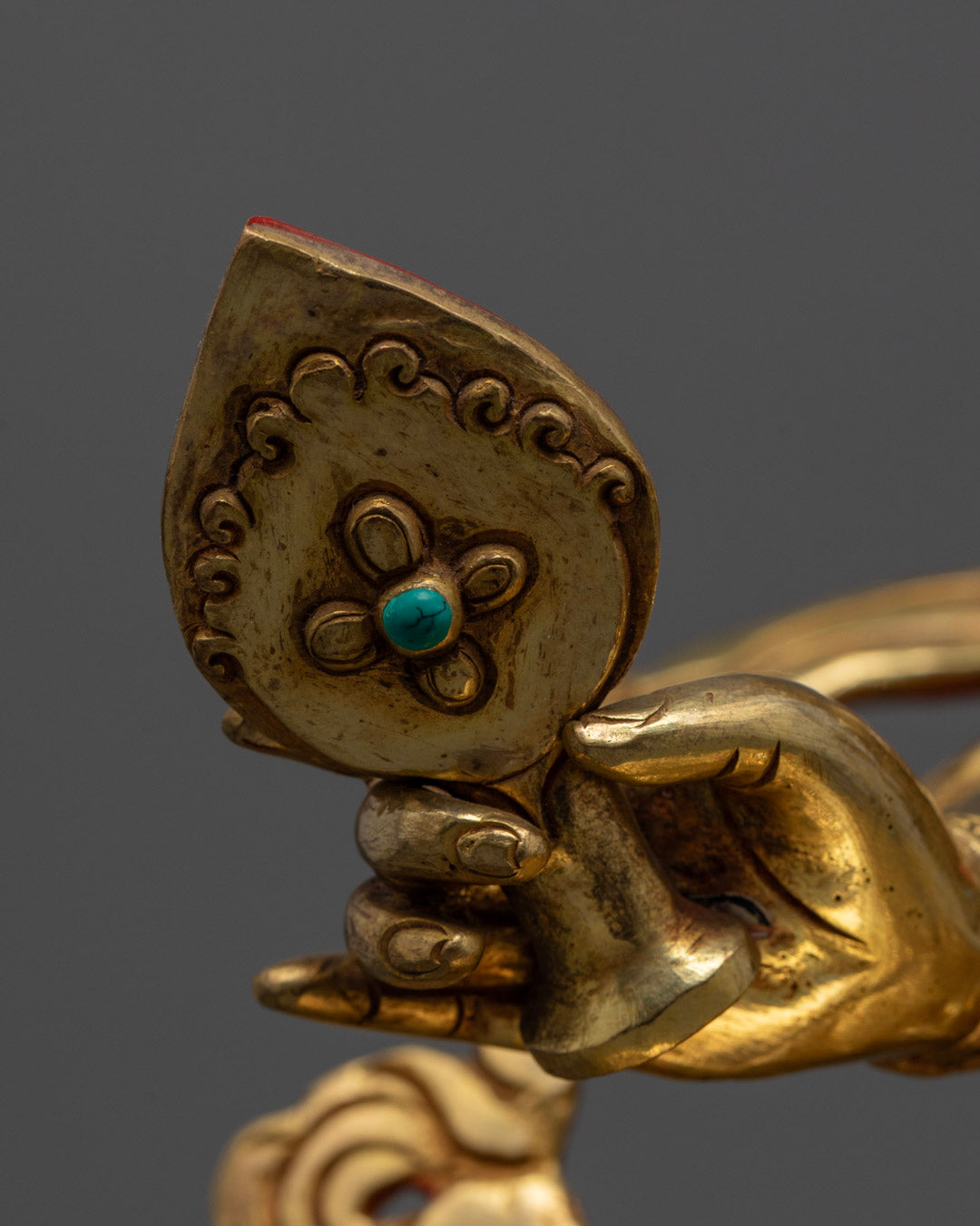 Traditional Dukar Statue | Tibetan Artwork for Home Decor