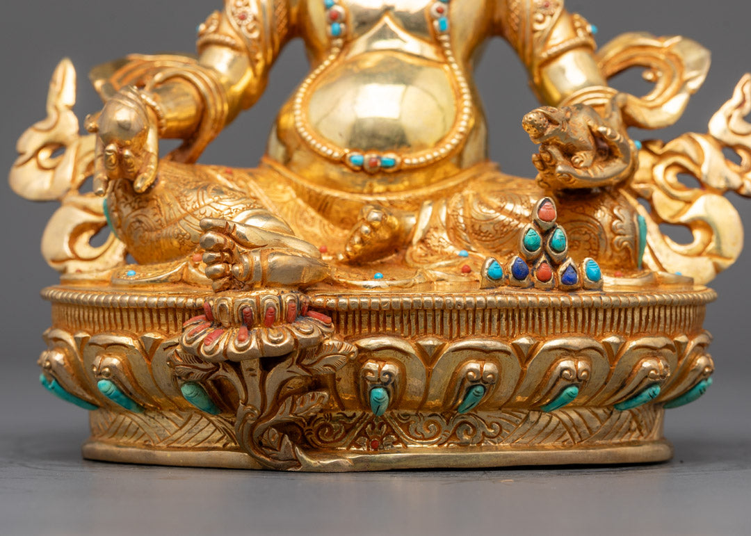 Diety of Wealth Dzambhala Sculpture | Traditional Tibetan Art