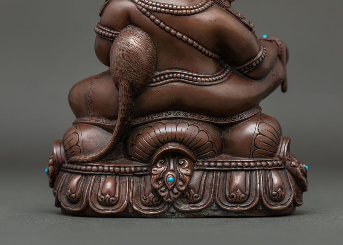 Dzambhala Statue