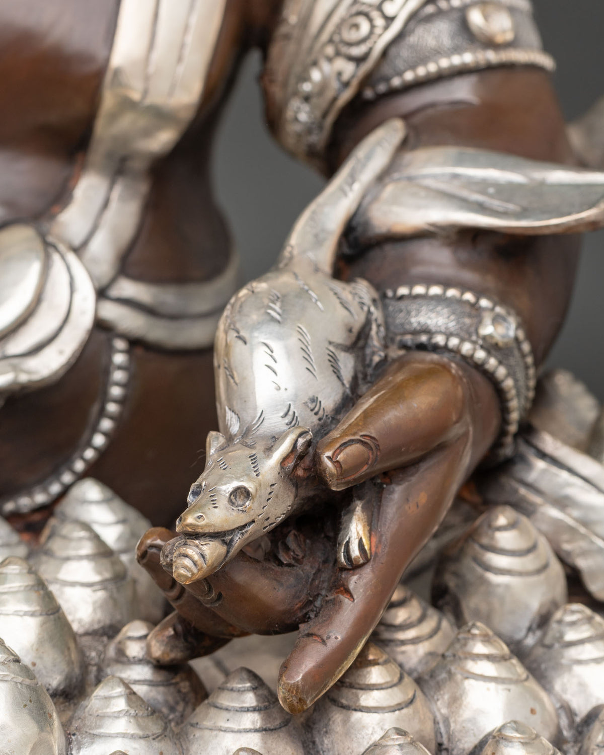 Dzambhala Statue
