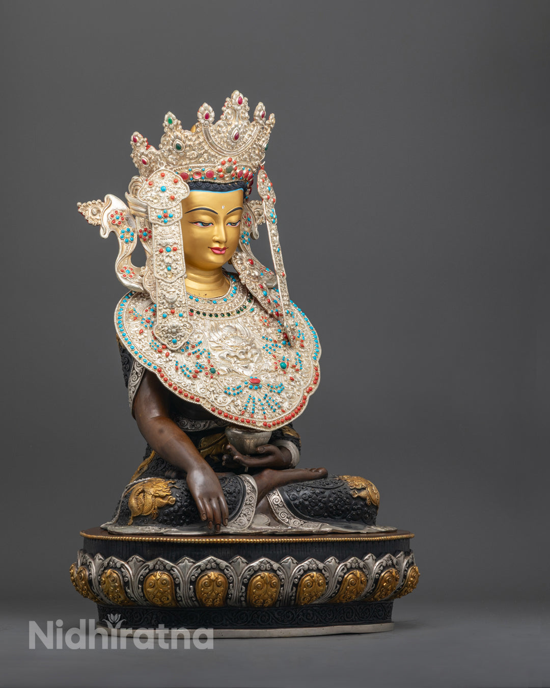 Elegant Jowo Rinpoche Buddha sculpture showcasing traditional Nepalese craftsmanship