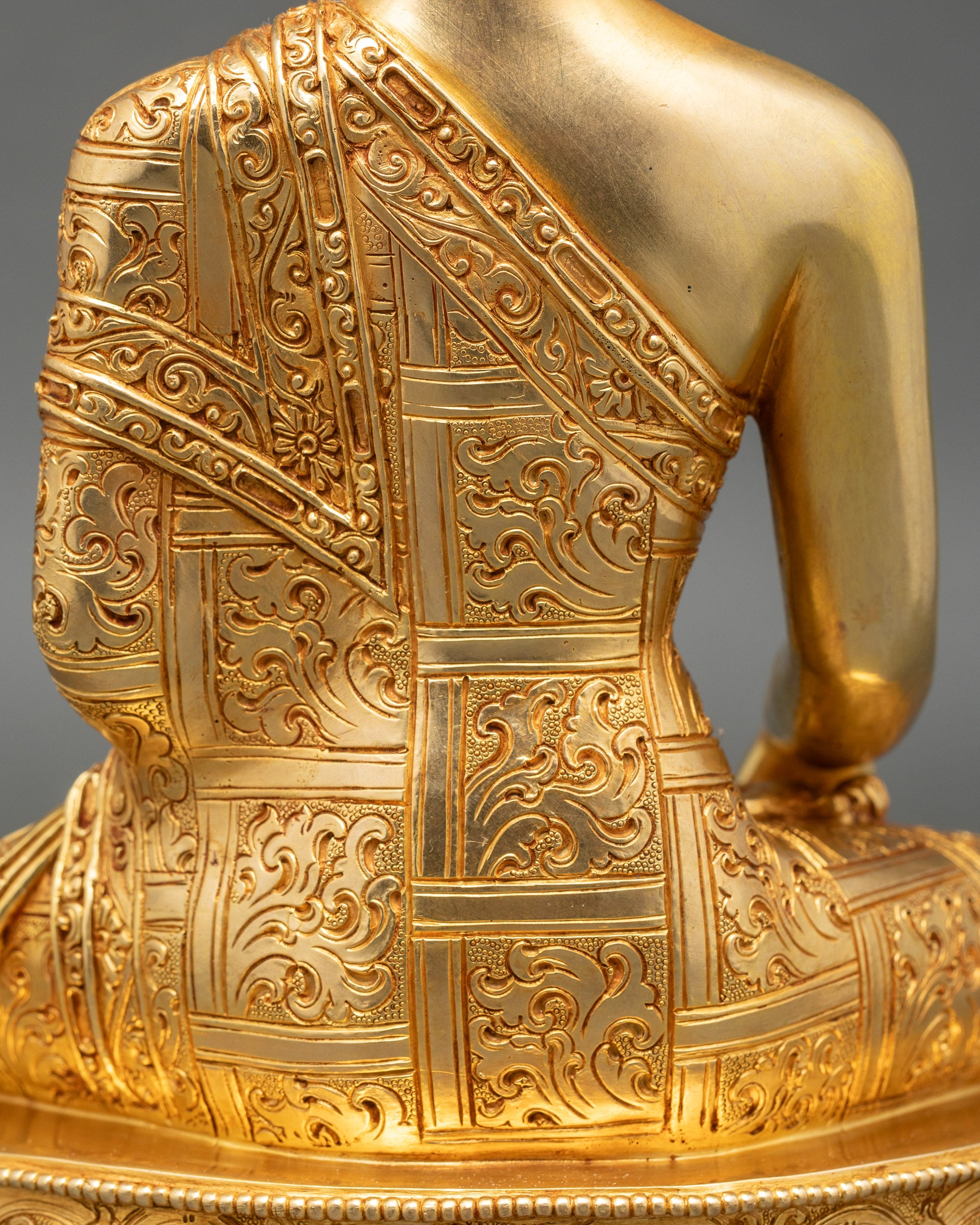 Seated Buddha Shakyamuni – Sacred Himalayan Altar Sculpture