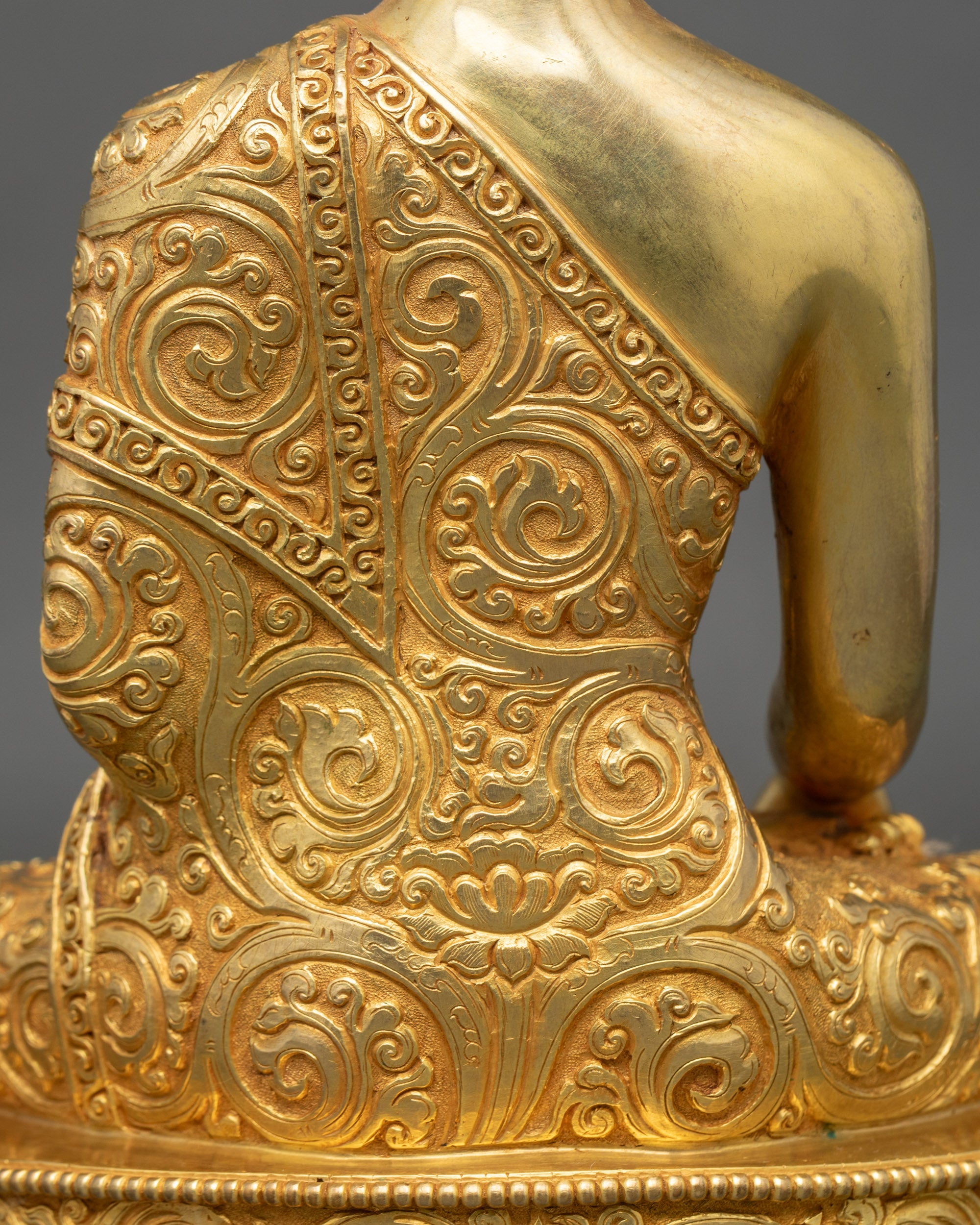 Devotional Shakyamuni Buddha Statue | Traditional Nepalese Craft