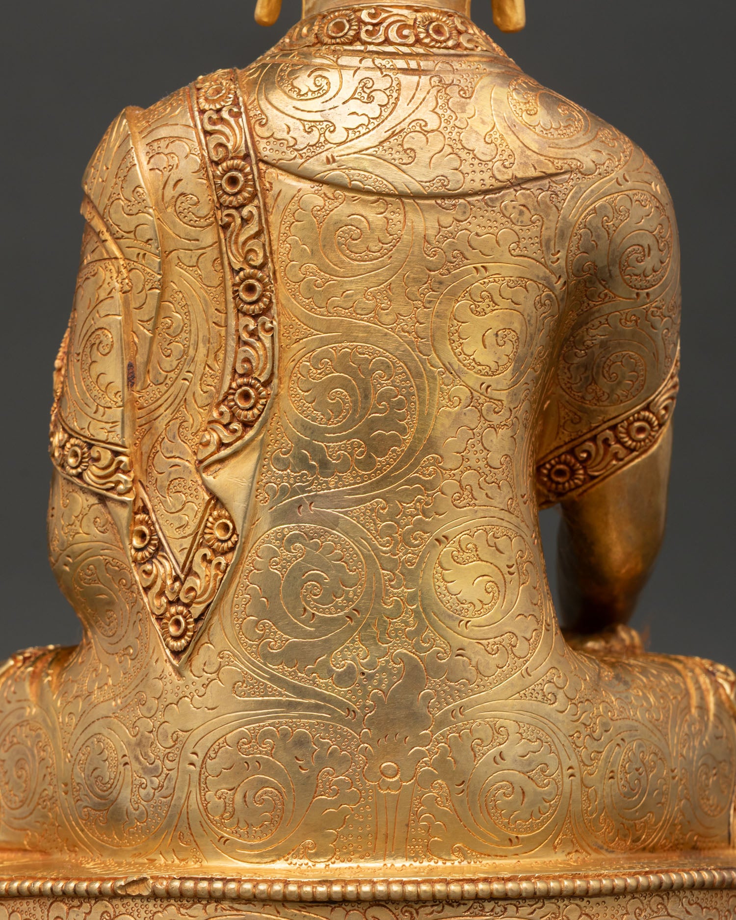 Buddha Shakyamuni Statue