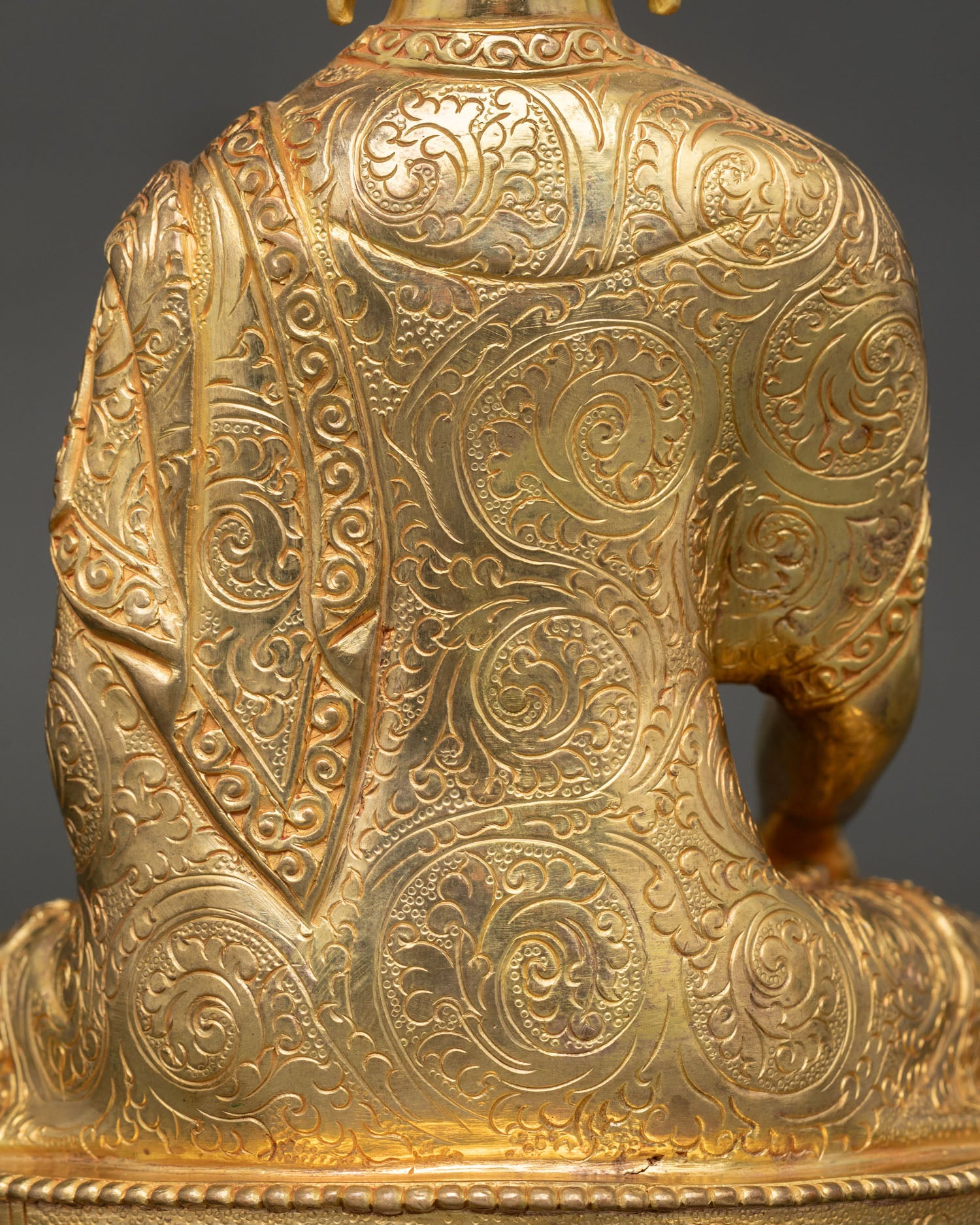 Buddha Shakyamuni Statue