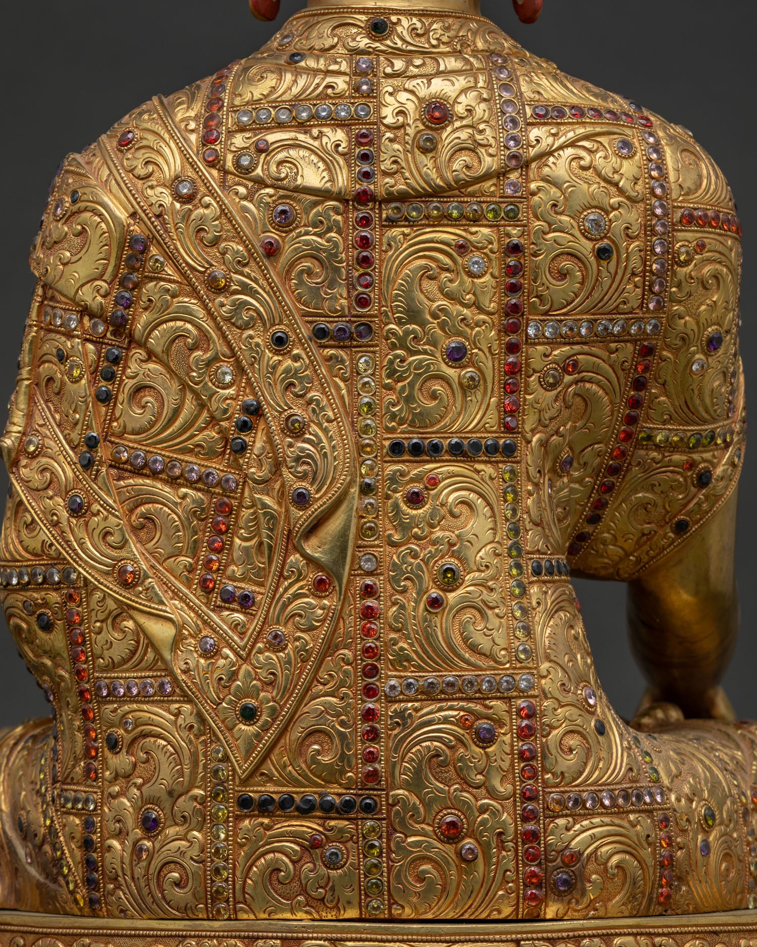 Buddha Shakyamuni Statue