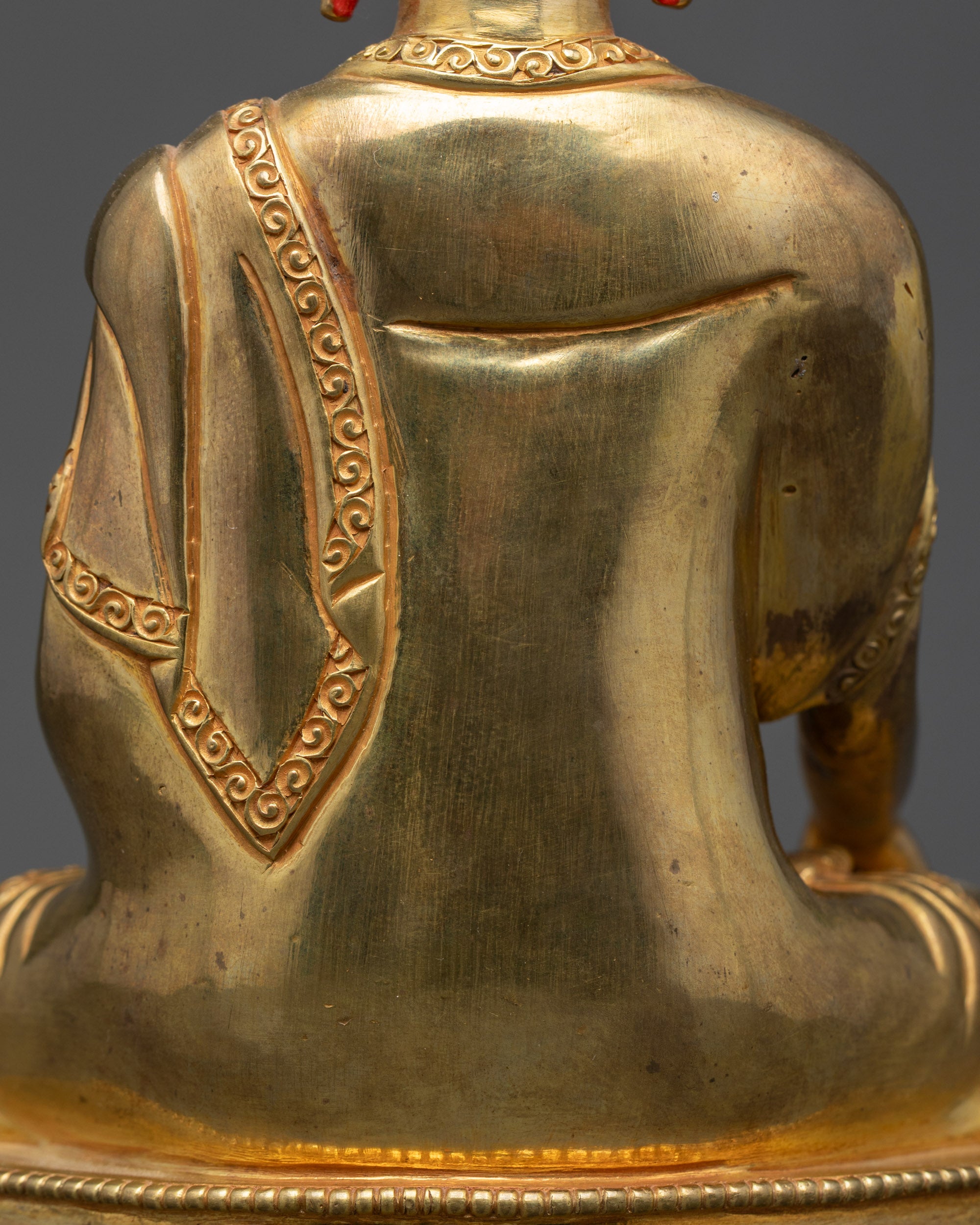 Buddha Shakyamuni Statue