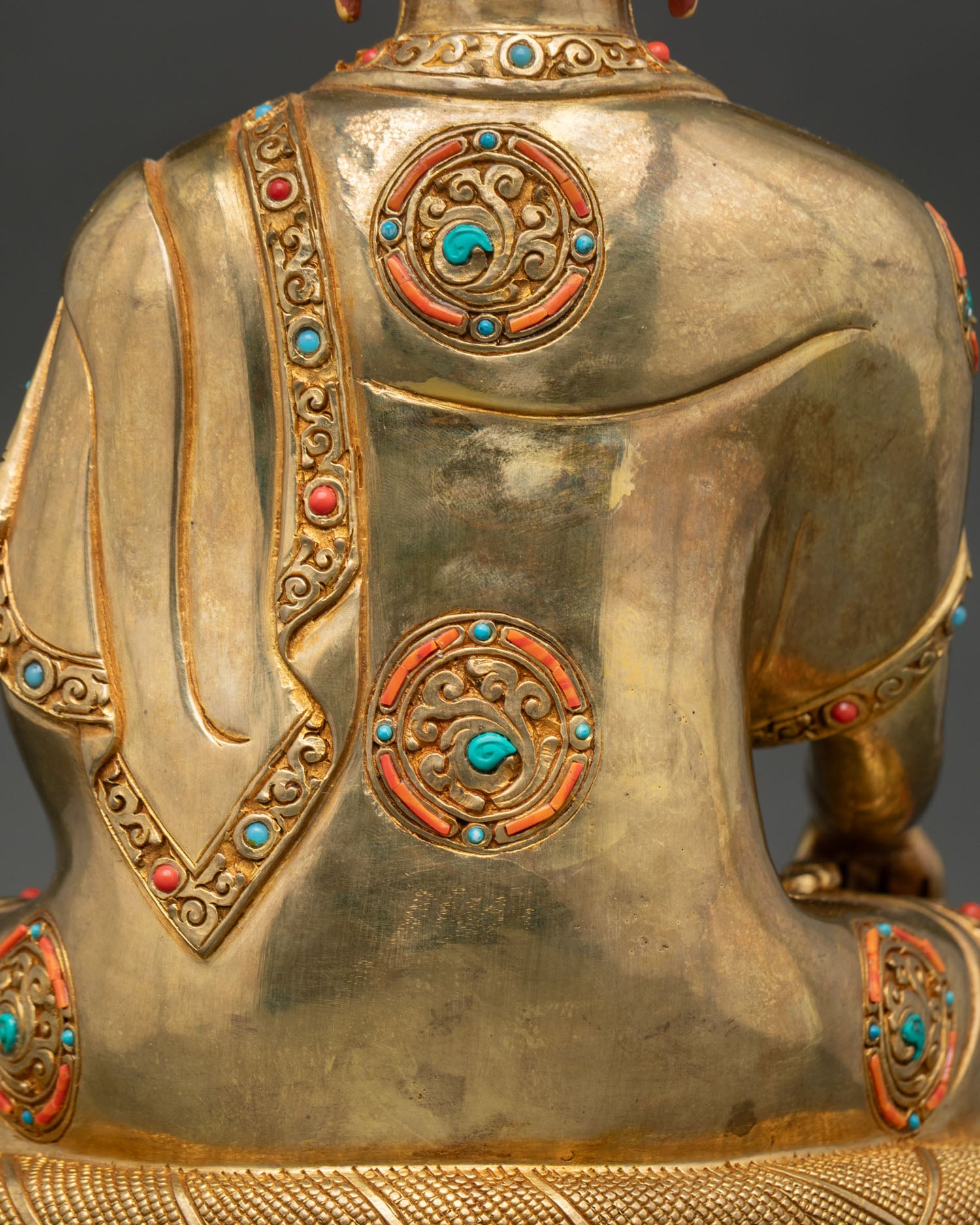 Buddha Shakyamuni Statue | Traditional Buddhist Art