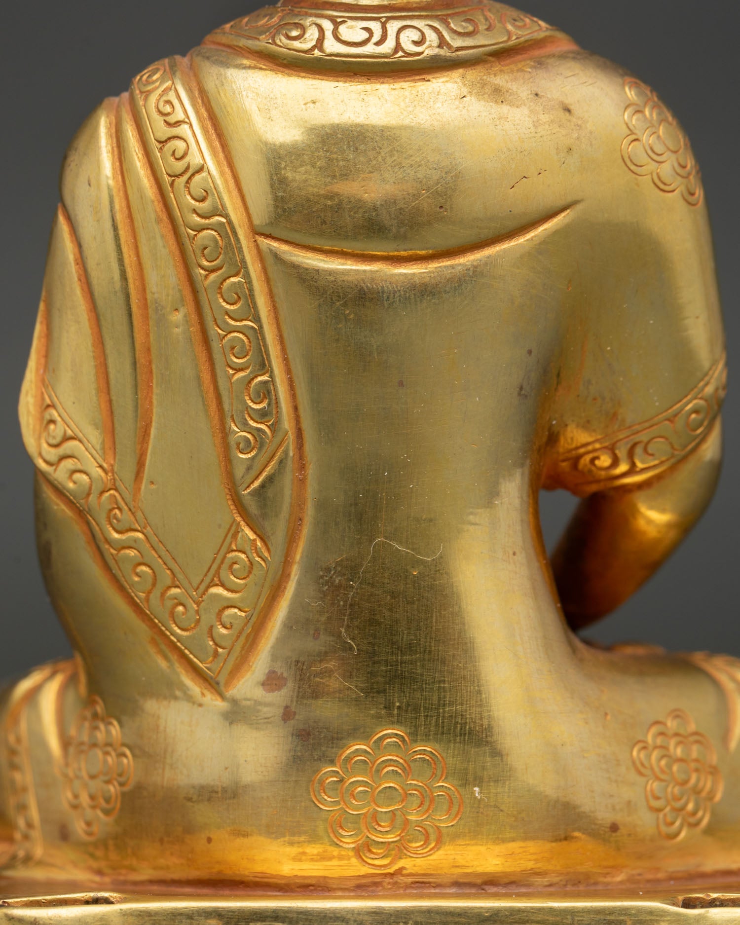 Amitabha Buddha Statue