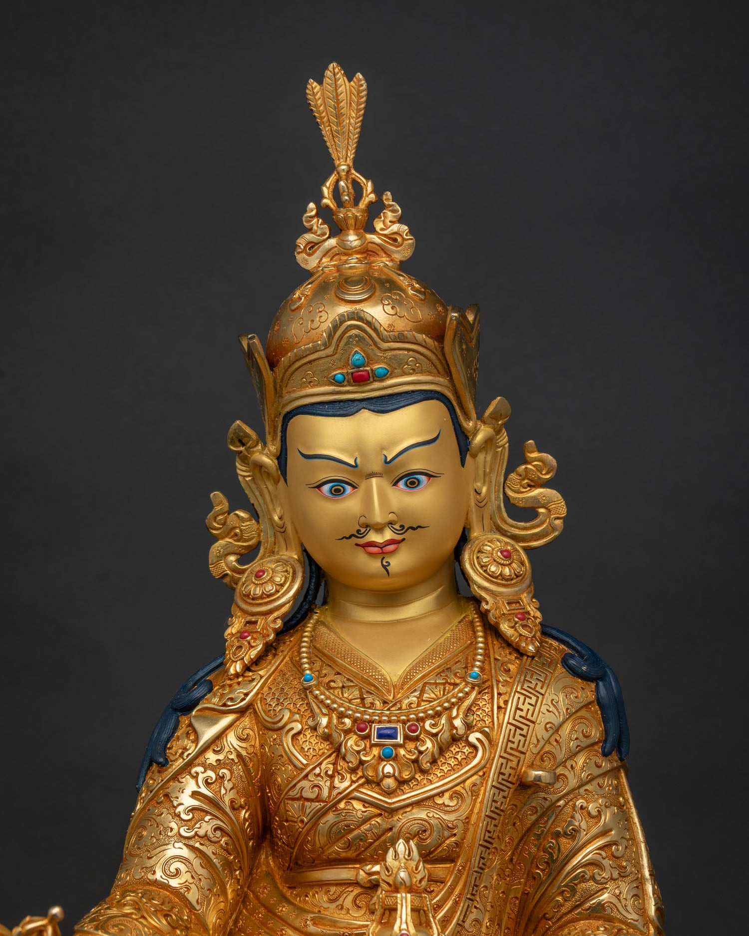 Guru Rinpoche Statue