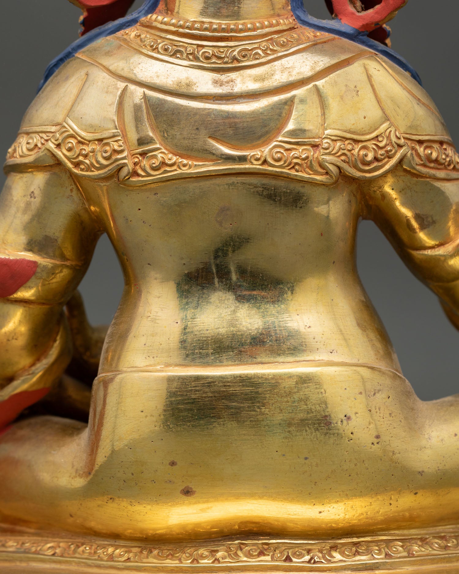 Dzambhala Statue