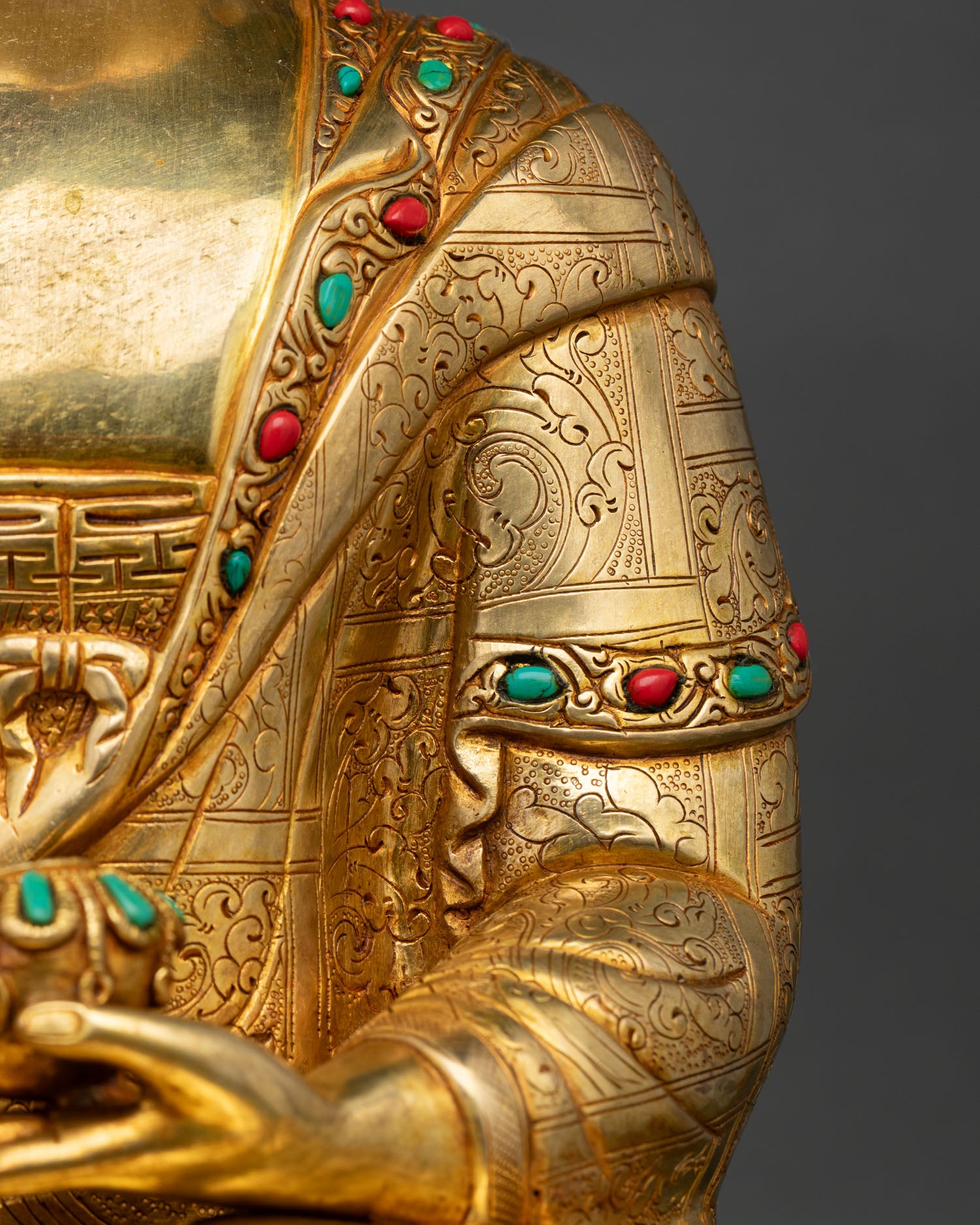 Shakyamuni Buddha Statue | 24K Gold Fire-Gilded Copper Art