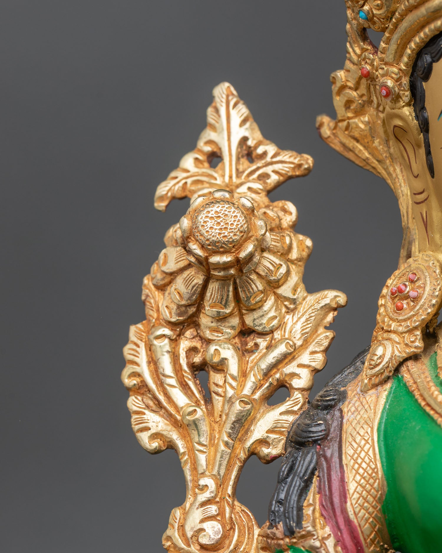 Green Tara Statue – Hand-Painted Spiritual Home Decor