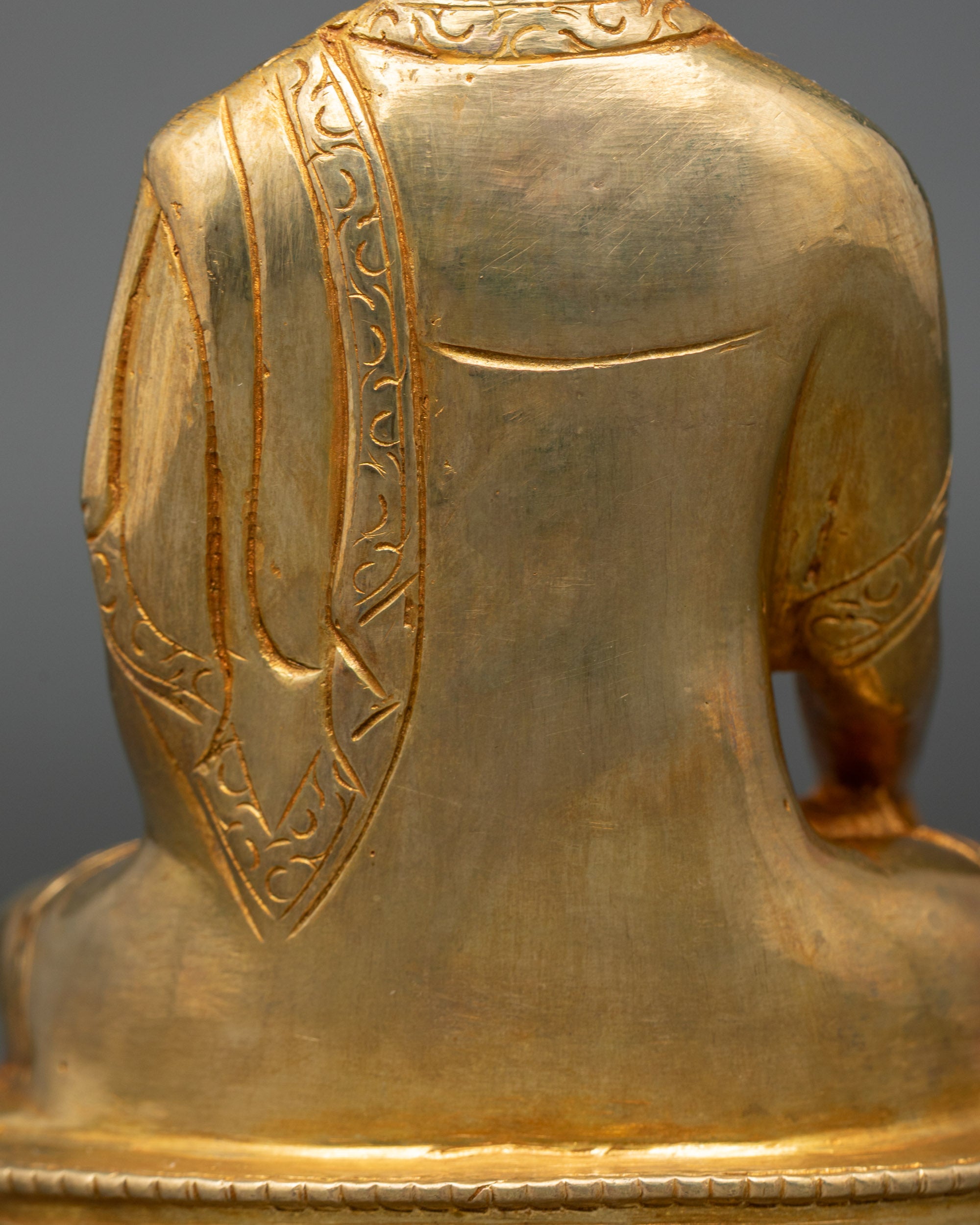 Enlightened Buddha Shakyamuni Statue for Meditation Practice