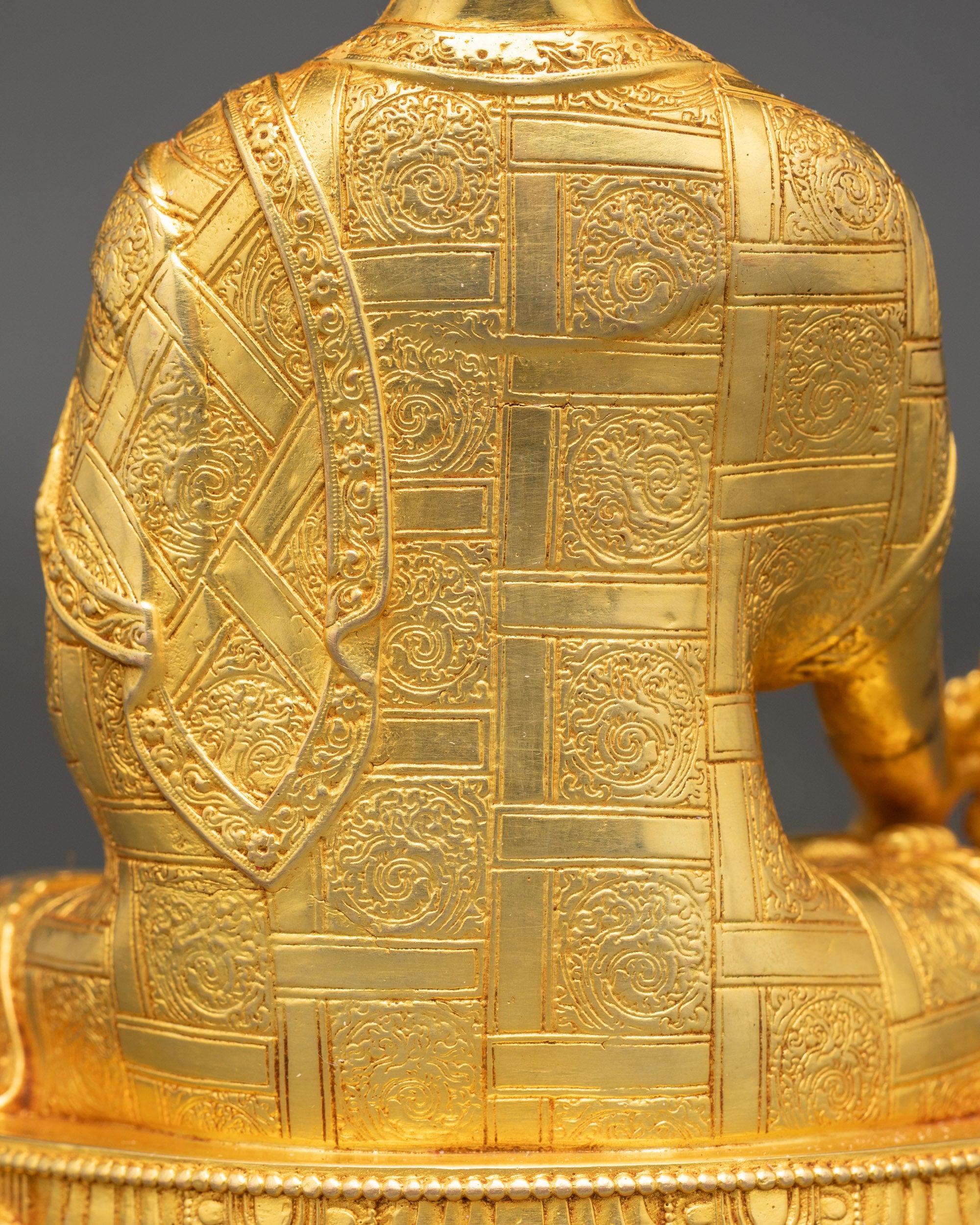 Medicine Buddha Statue