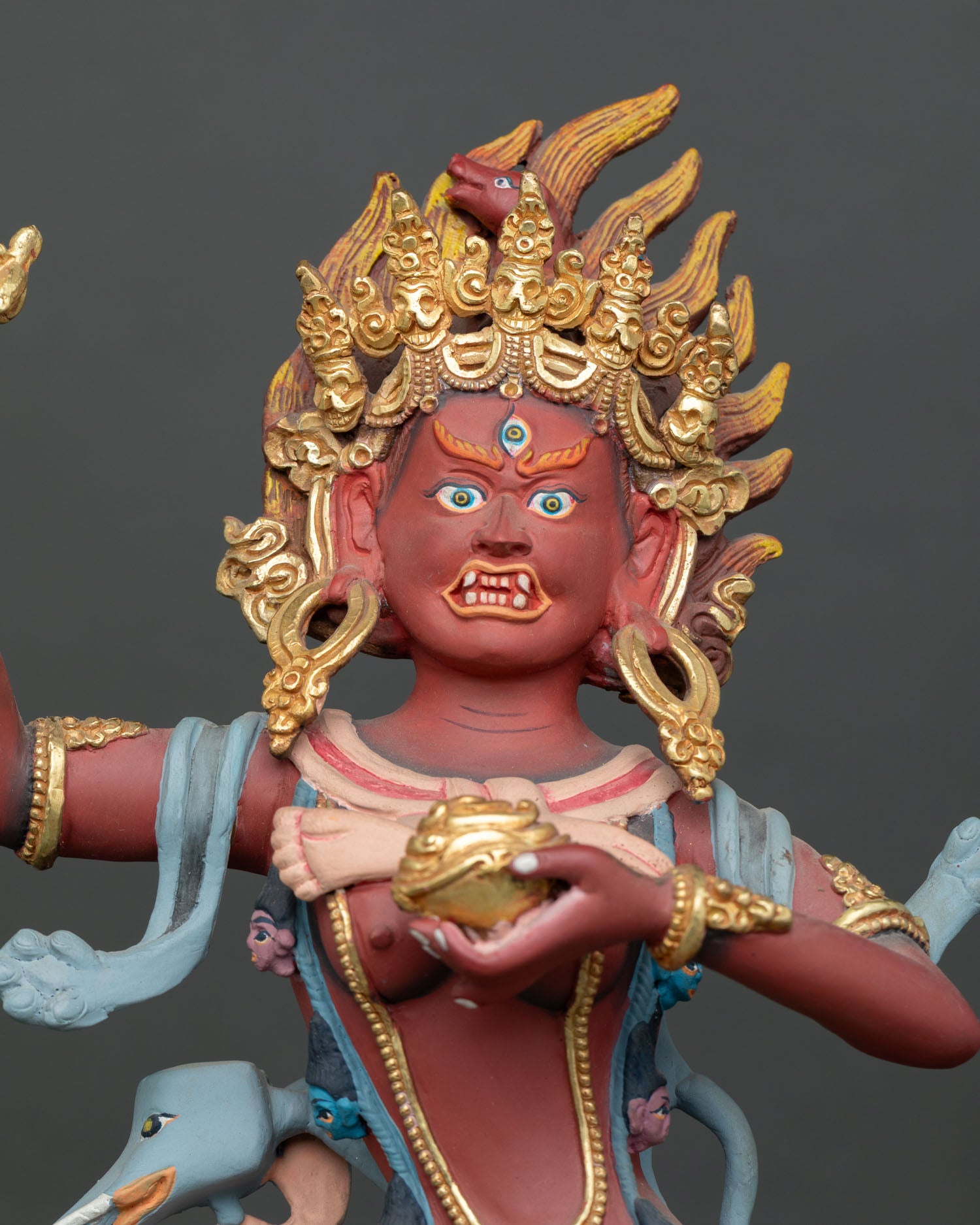 Troma Nangmo Statue