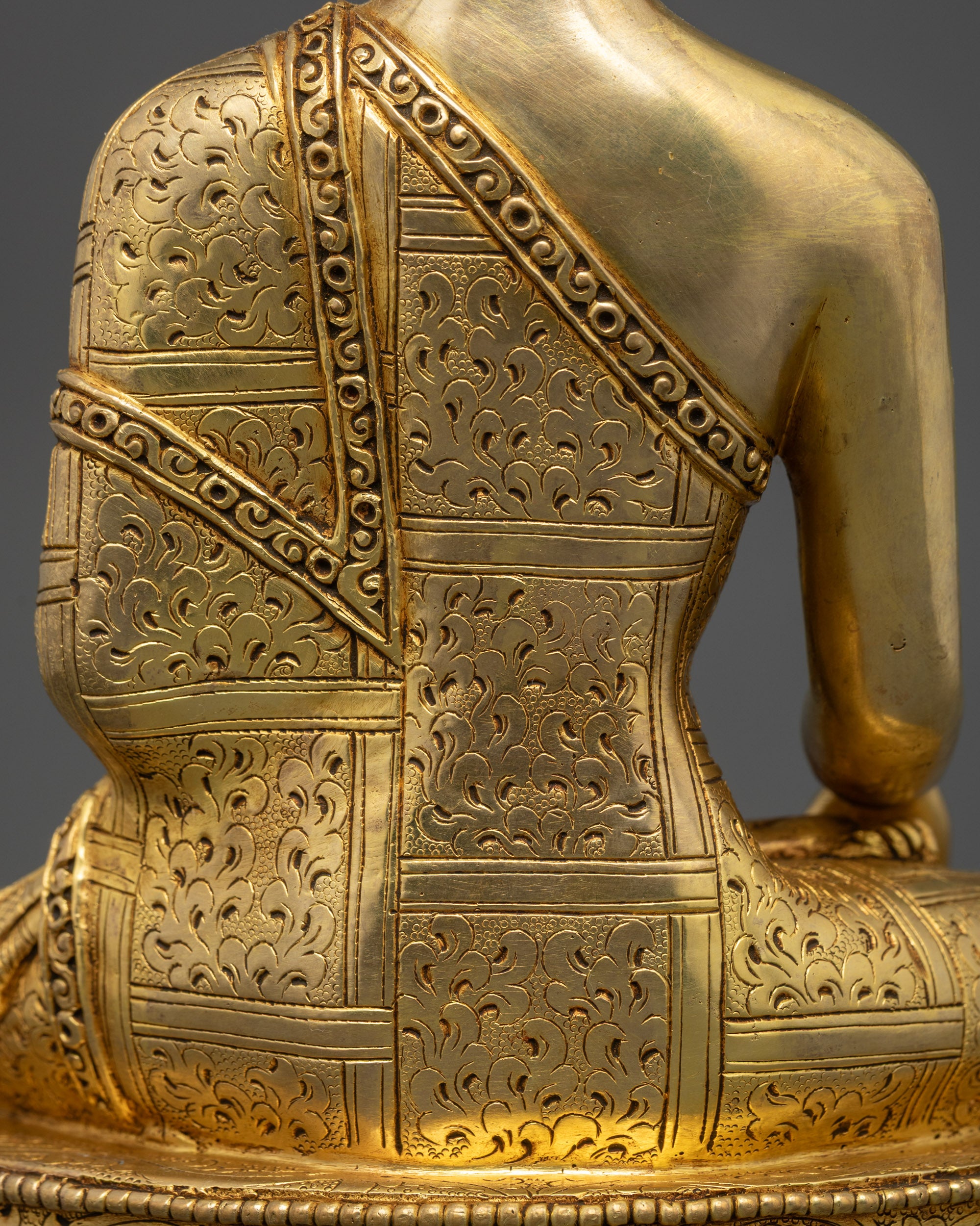 Golden Gautama Shakyamuni Buddha Statue | Sculpture for Peaceful Spaces