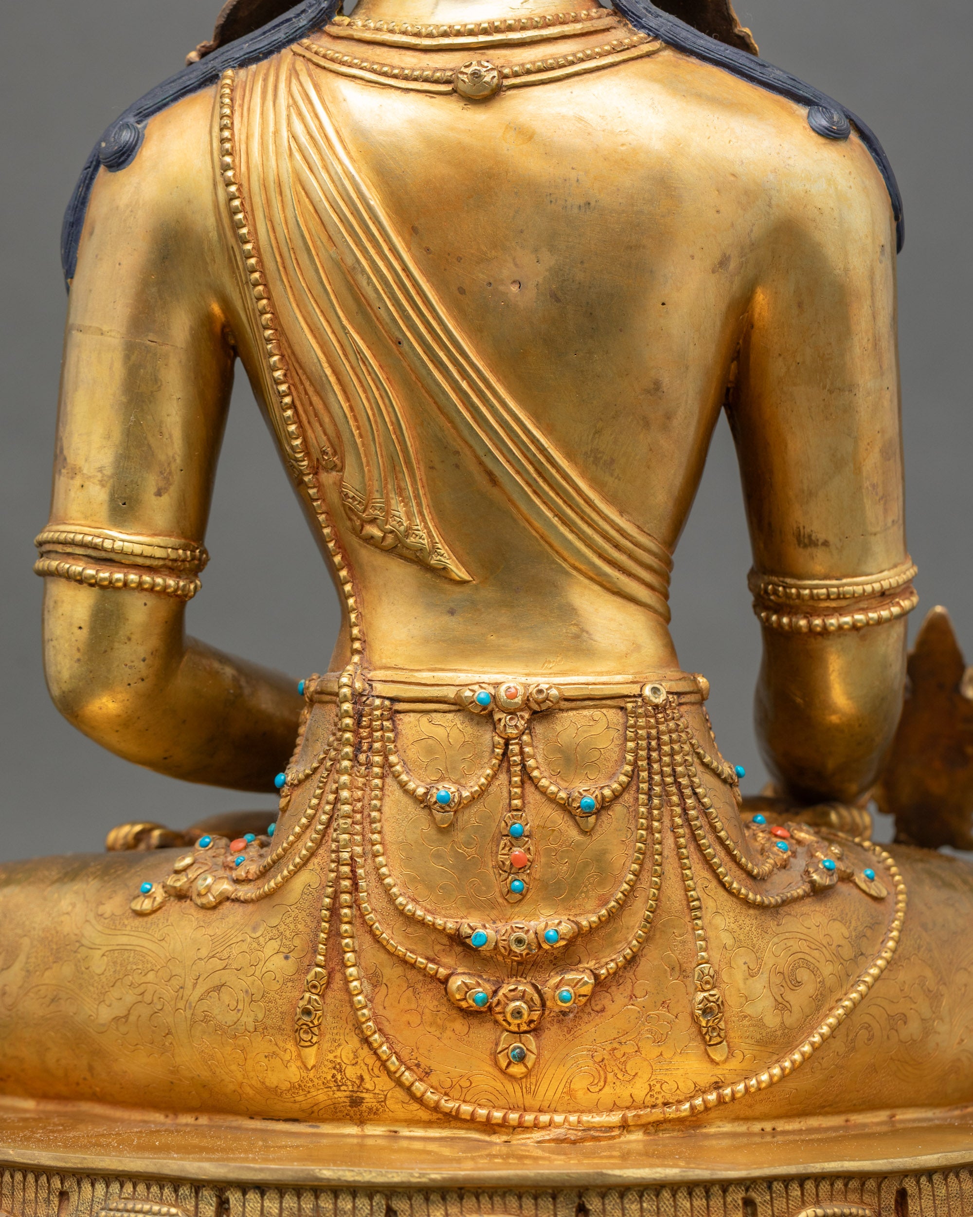 Medicine Buddha Statue - Symbol of Health and Inner Peace