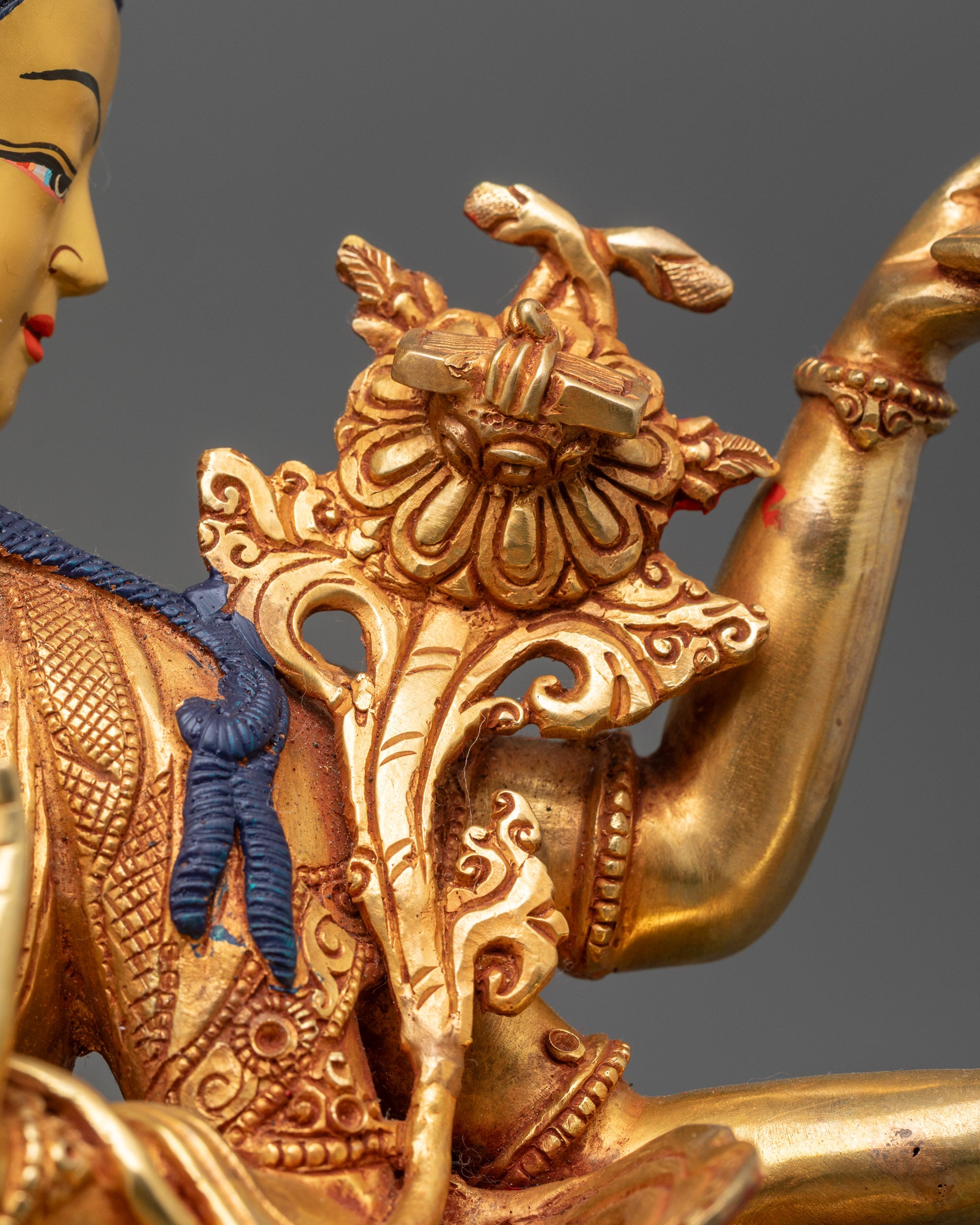 Exquisite Maha Manjushri Statue | Traditional Tibetan Buddhist Artwork