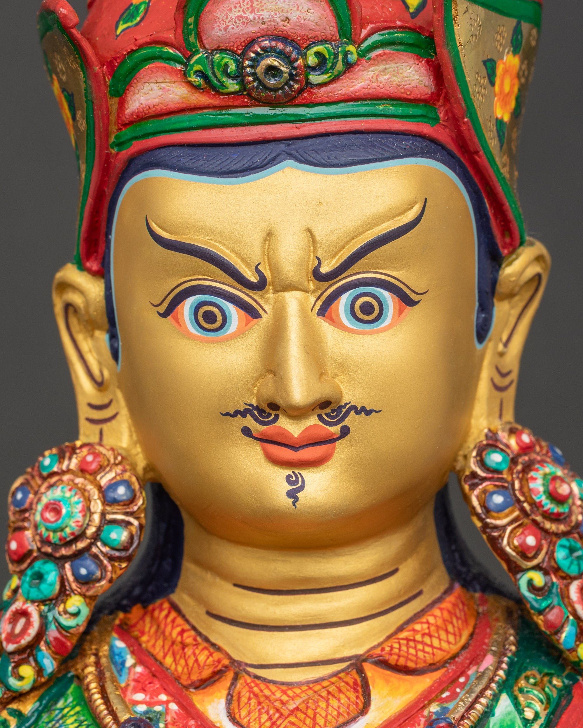Divine Guru Rinpoche Statue – Nepalese Lotus-Born Master