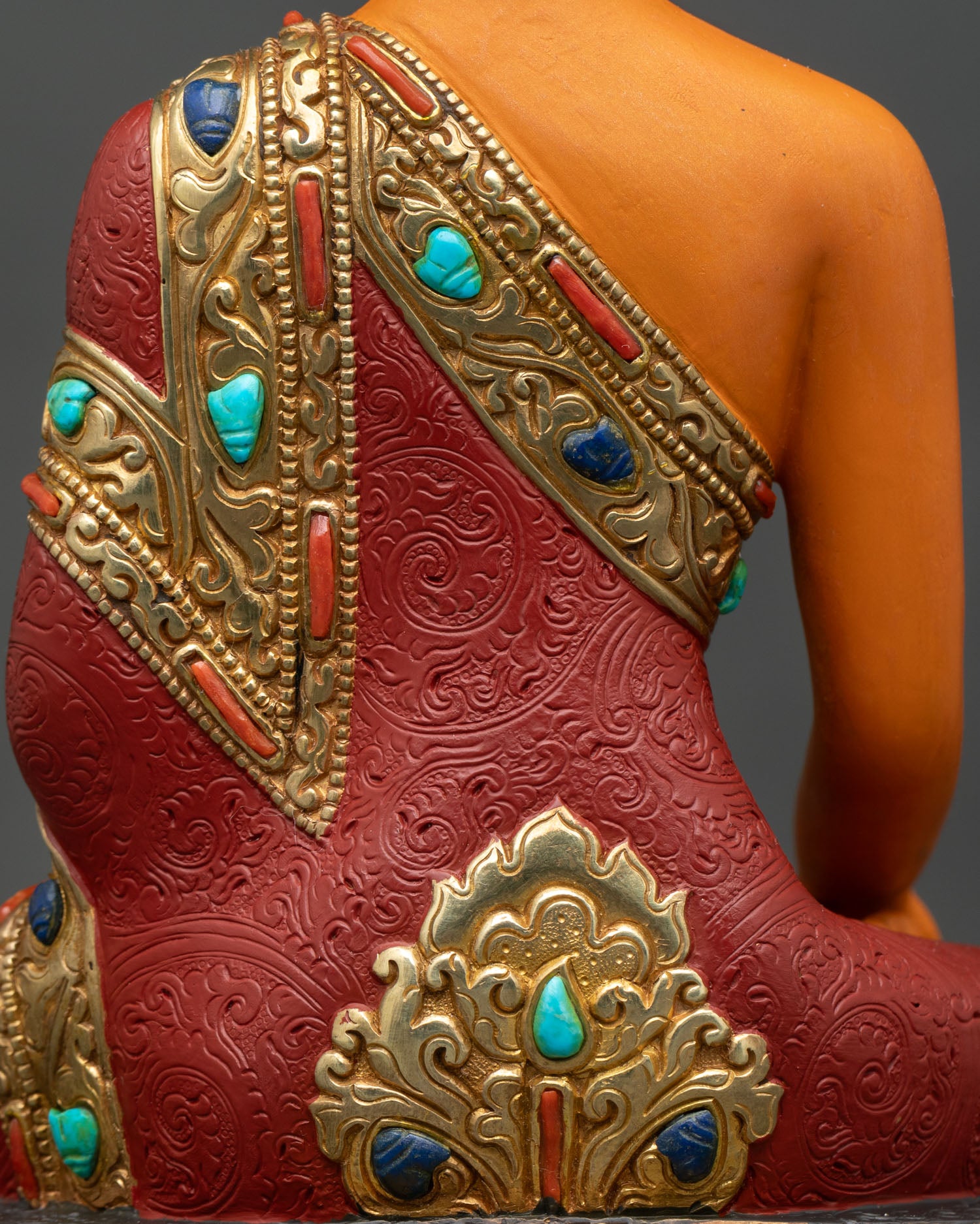 Shakyamuni Buddha Statue - Symbol of Wisdom and Peace