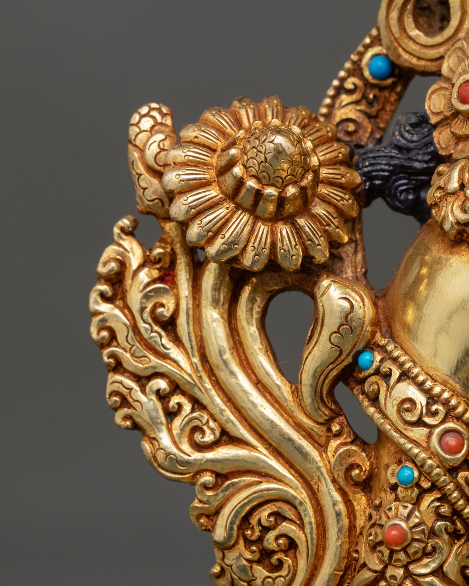 Green Tara Statue | Traditional Tibetan Buddhist Artwork