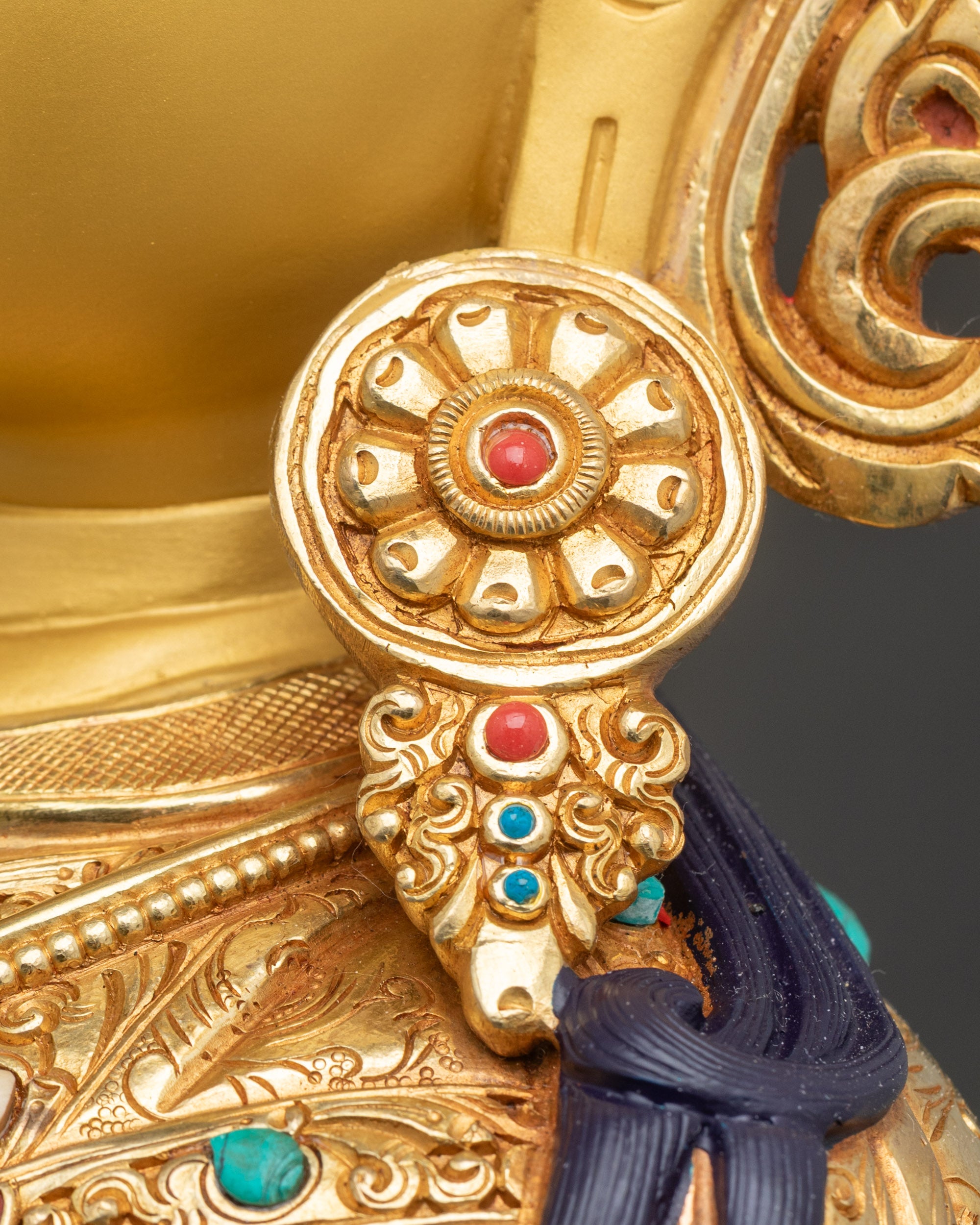 Buy Guru Rinpoche Statue | Spiritual Gift for Buddhist Practitioners